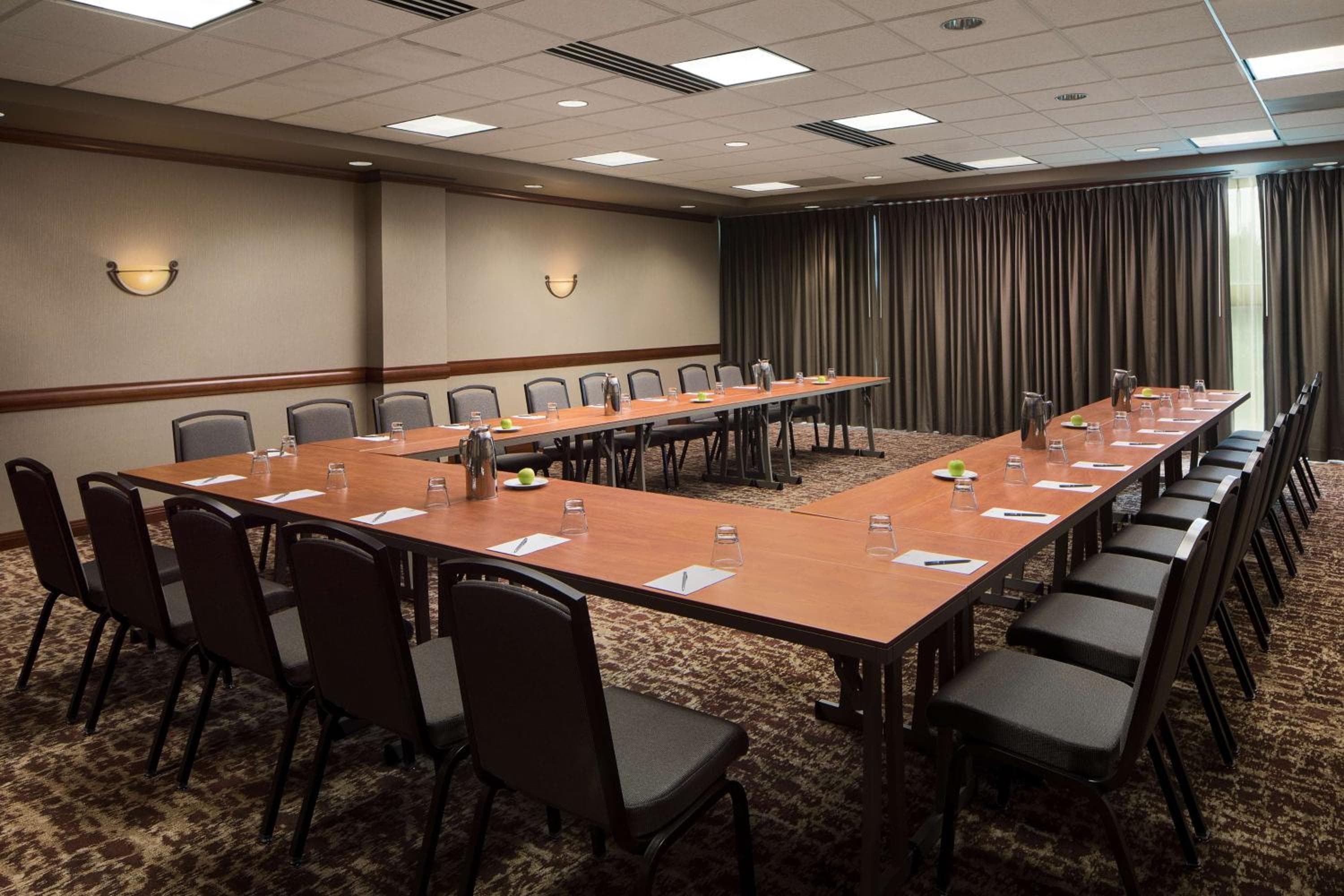 Embassy Suites by Hilton Dallas Frisco Hotel & Convention Center