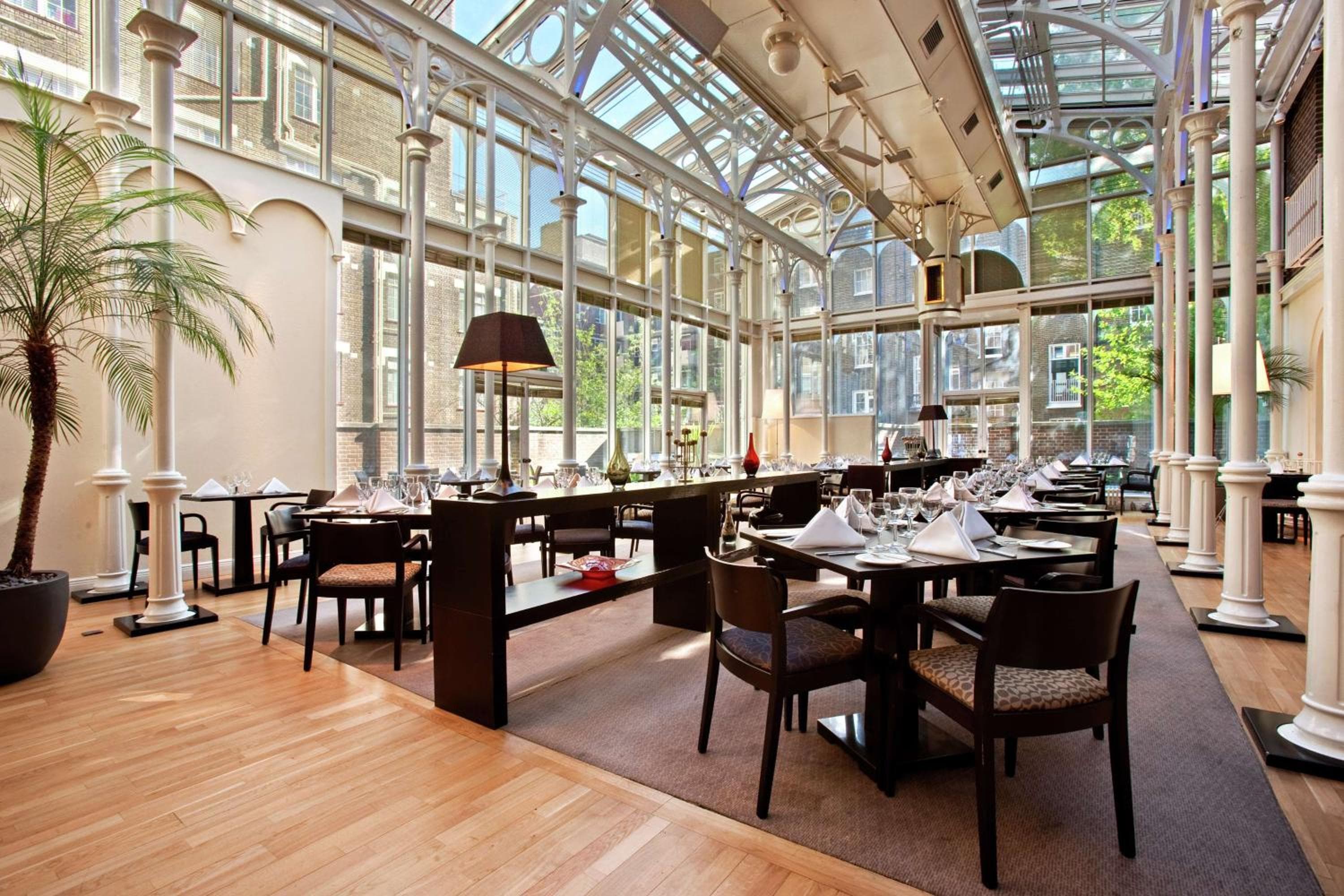 restaurant