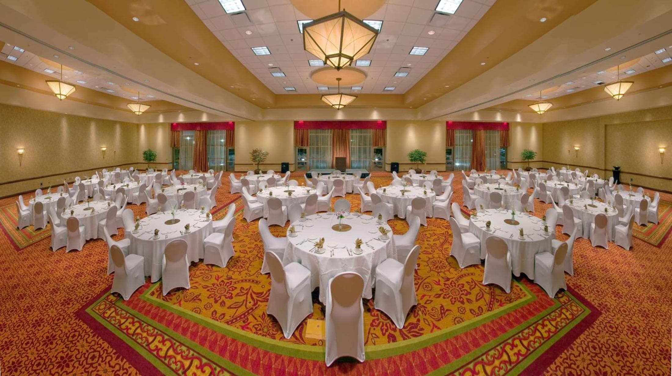 Embassy Suites by Hilton Norman Hotel & Conference Center