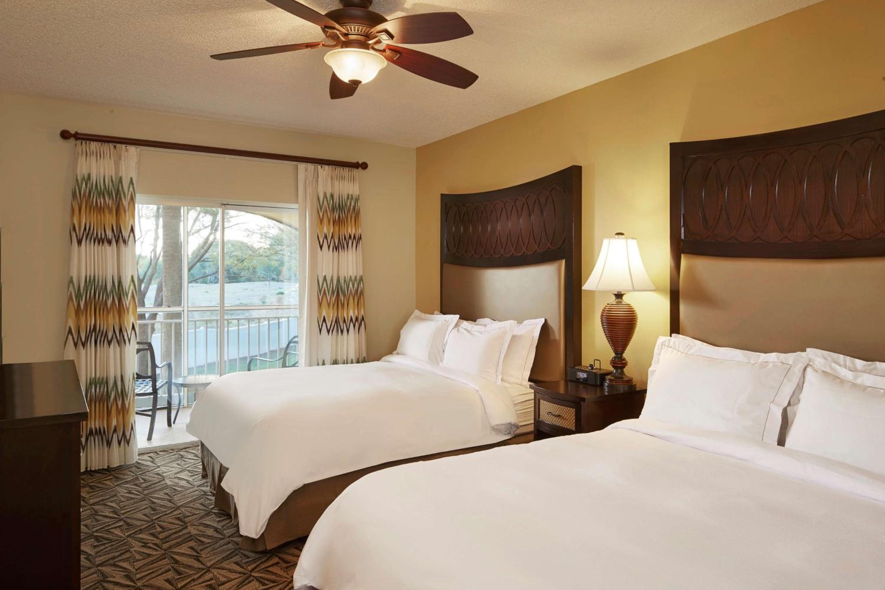 Hilton Grand Vacations Club SeaWorld Orlando