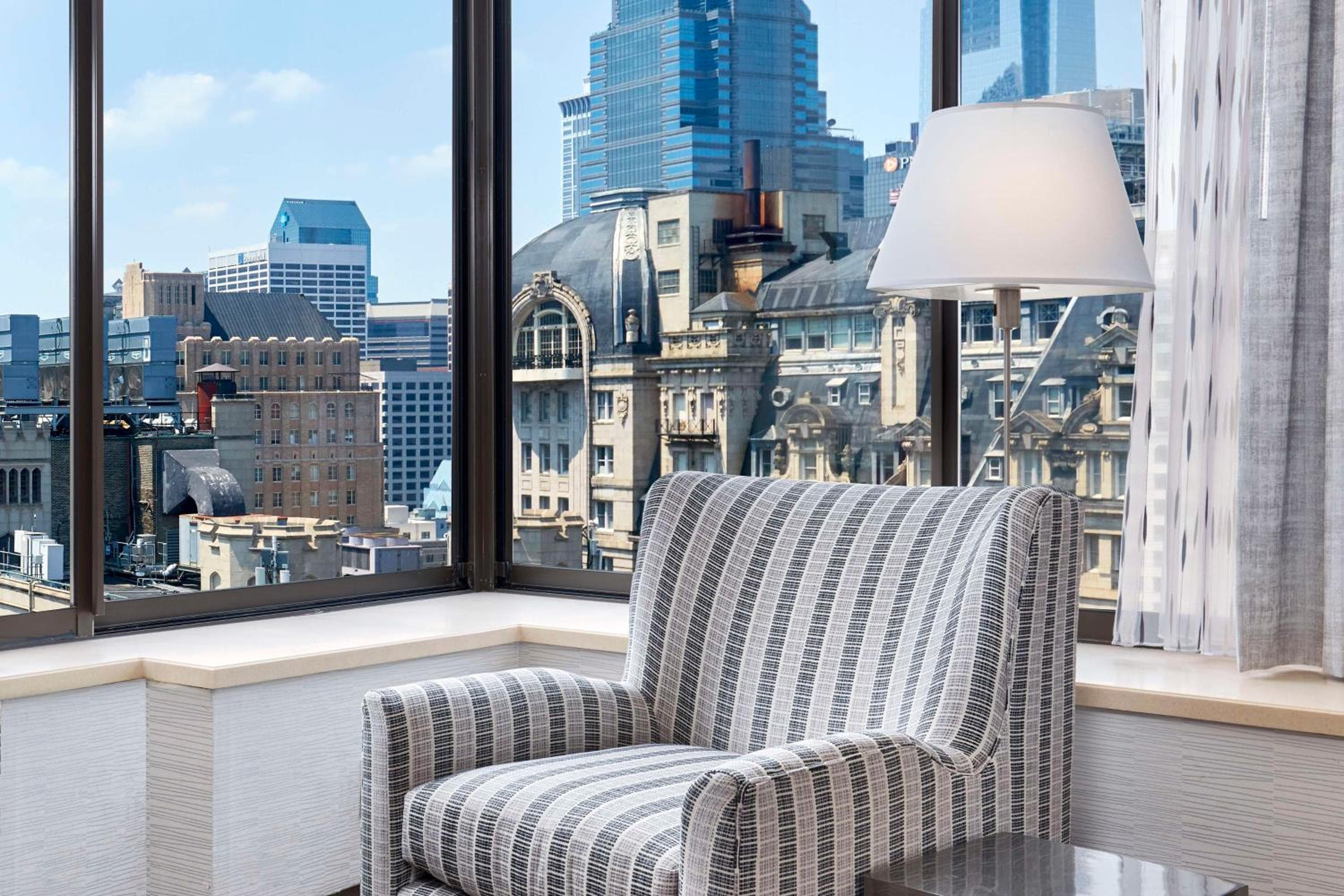 DoubleTree by Hilton Hotel Philadelphia Center City