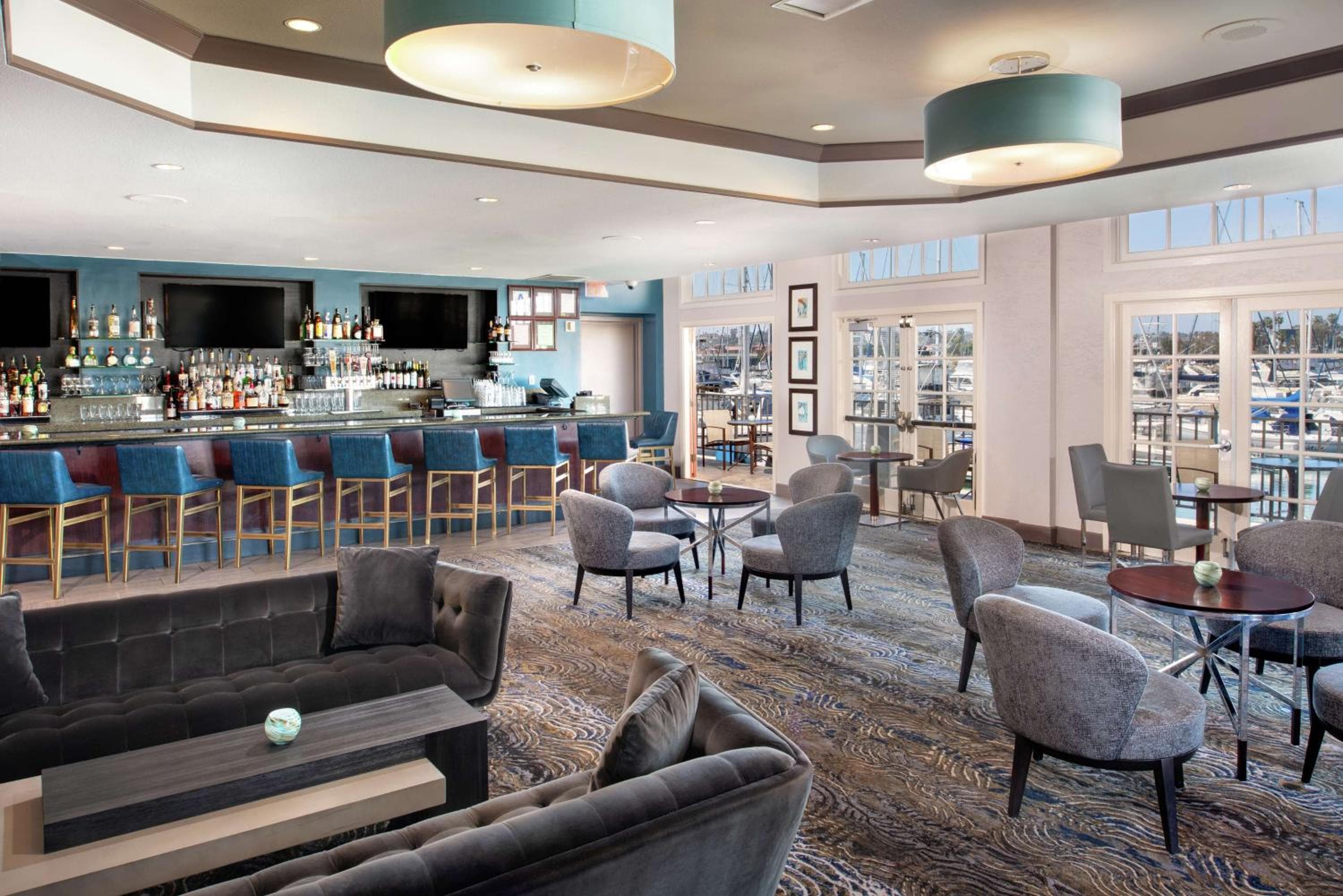 Hilton San Diego Airport/Harbor Island