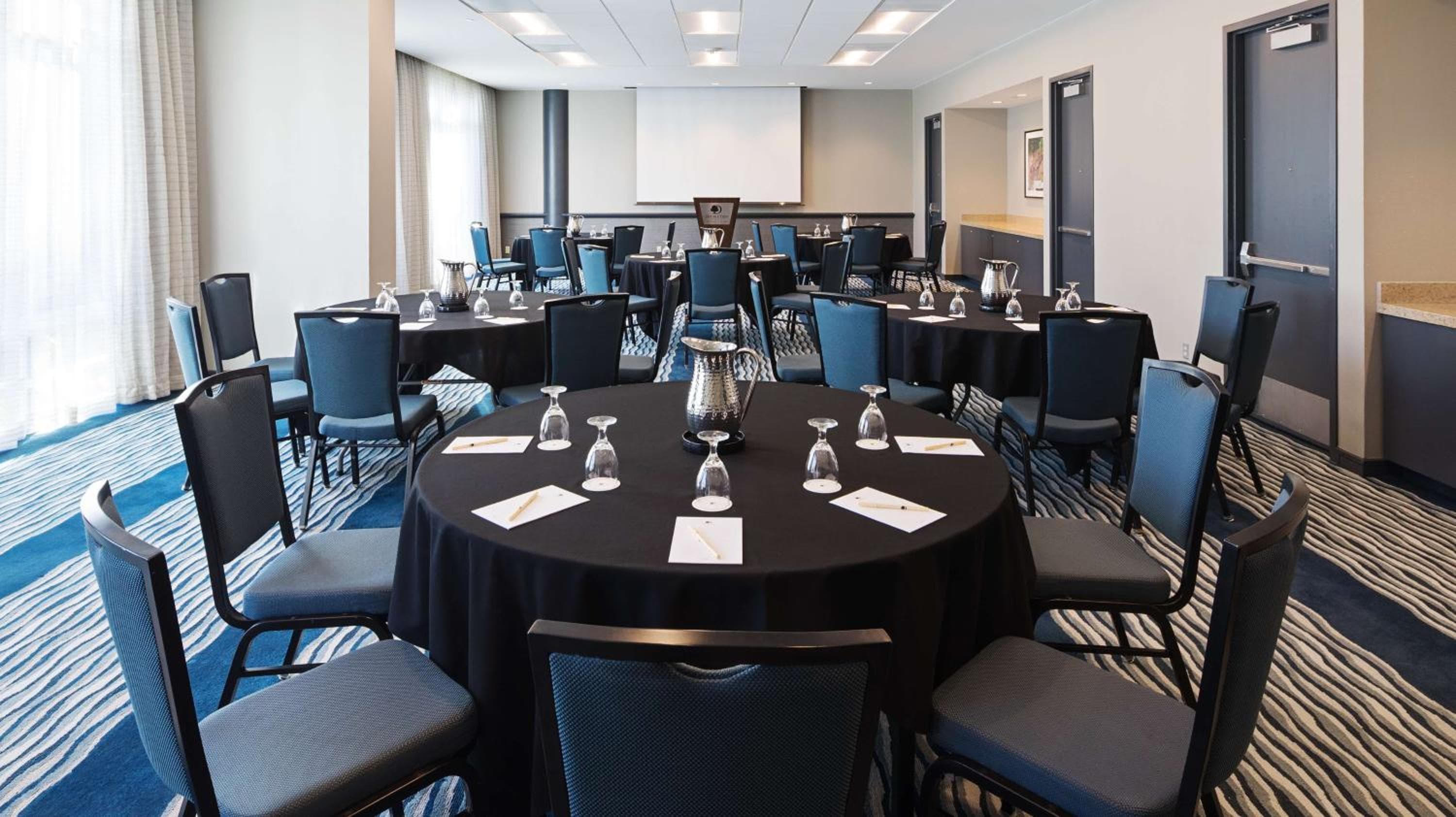 DoubleTree by Hilton San Diego Del Mar