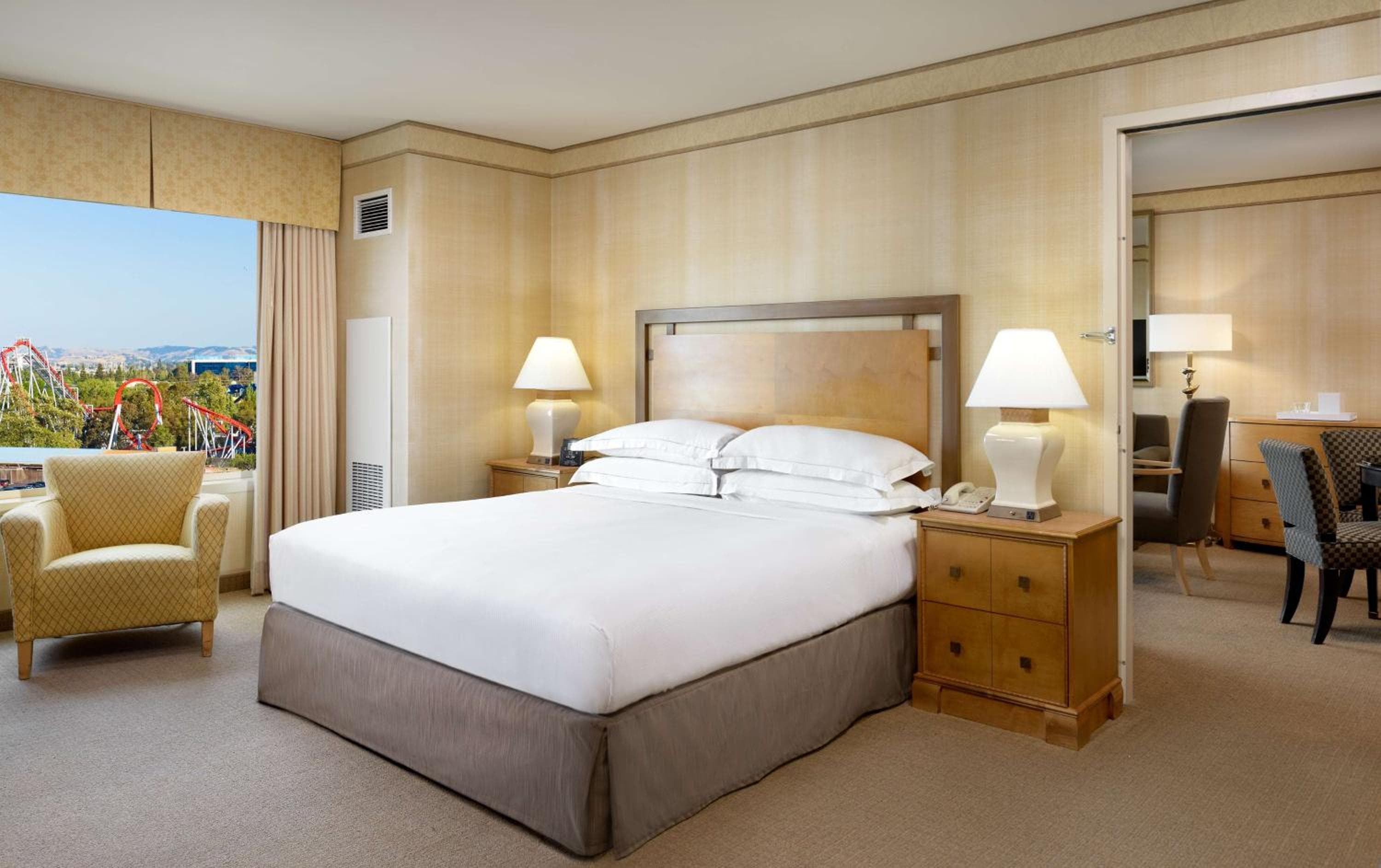 Hilton Santa Clara - Newly Renovated