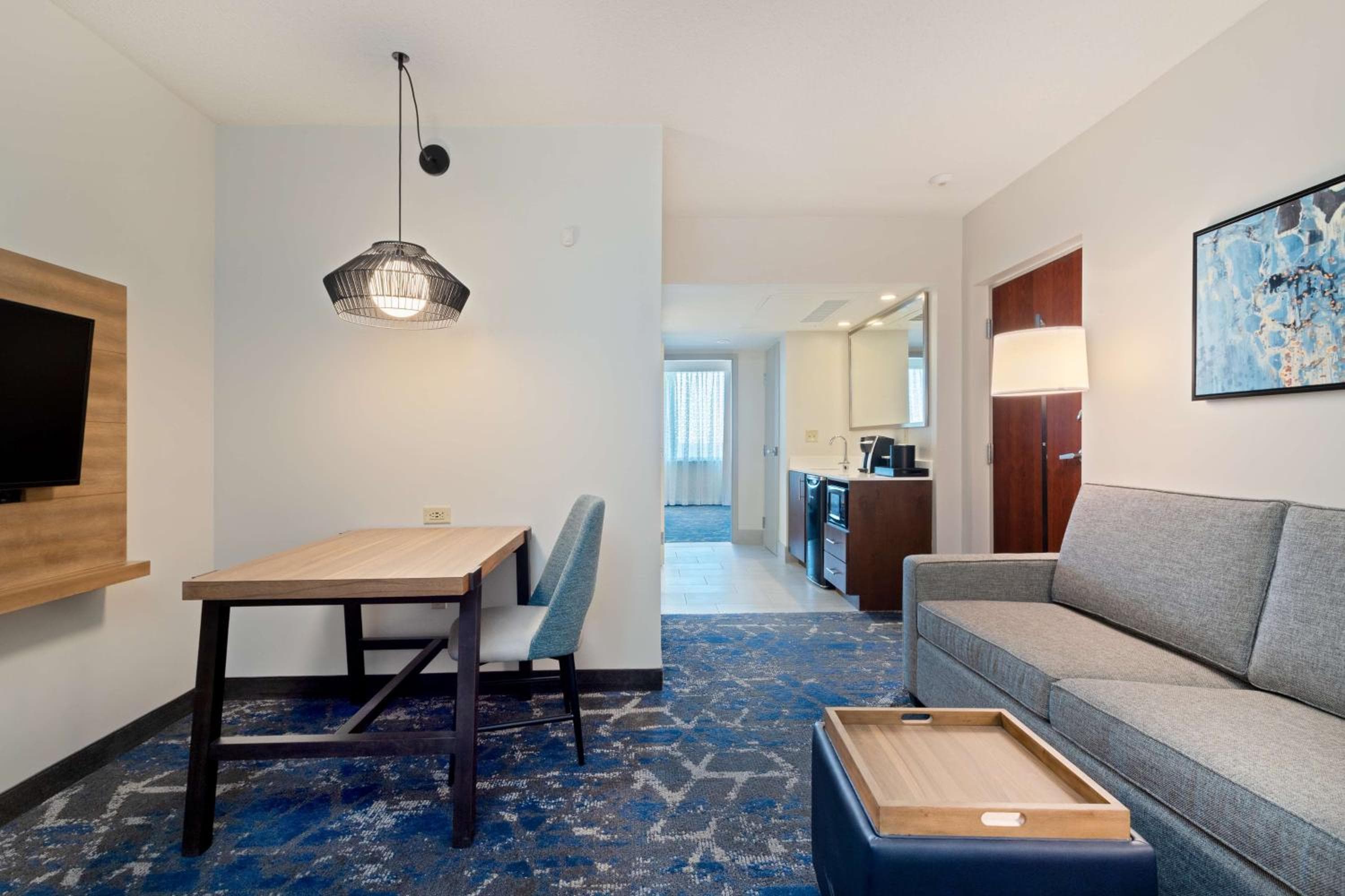 Embassy Suites by Hilton Tampa USF Near Busch Gardens