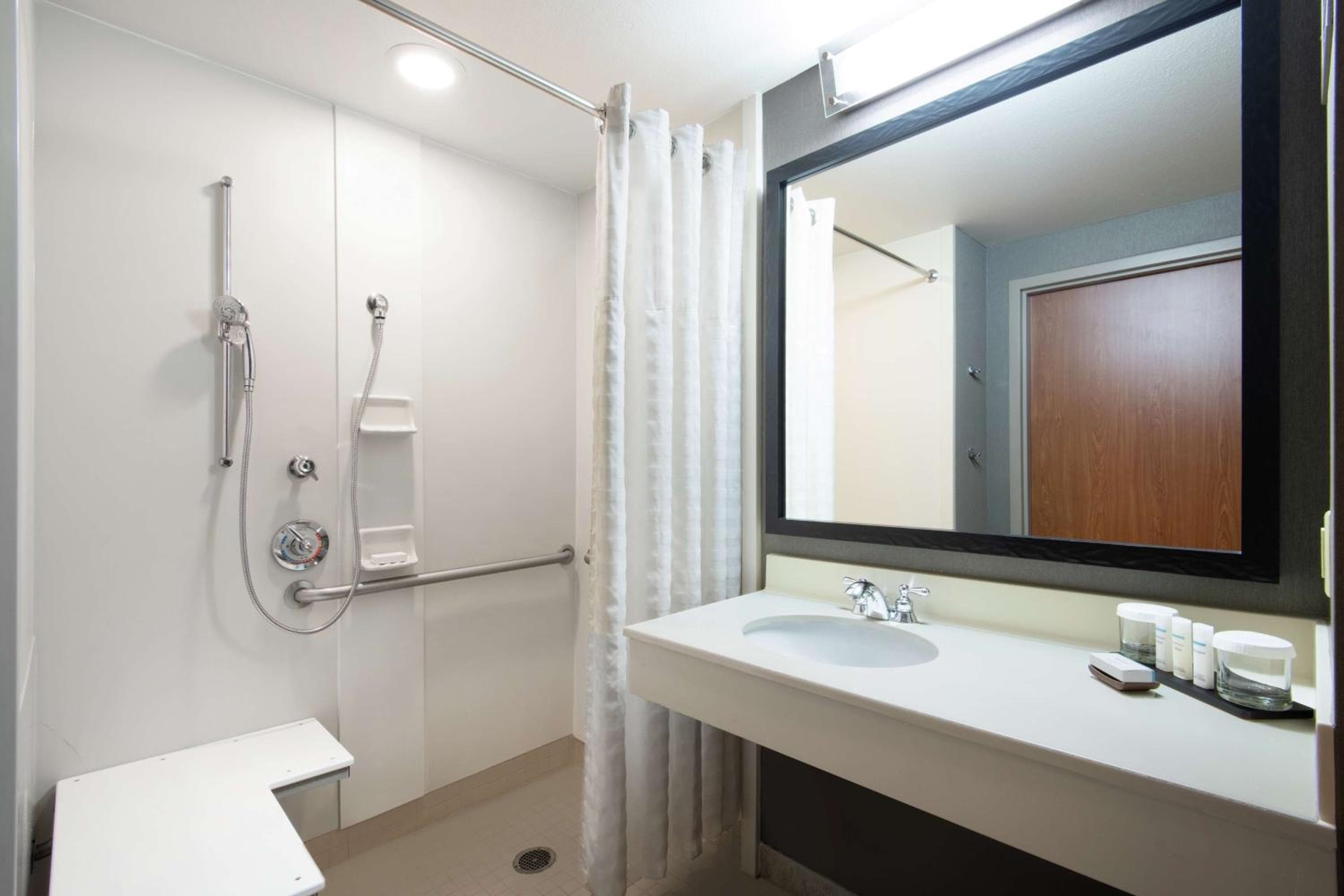 Embassy Suites Northwest Arkansas - Hotel, Spa & Convention Center