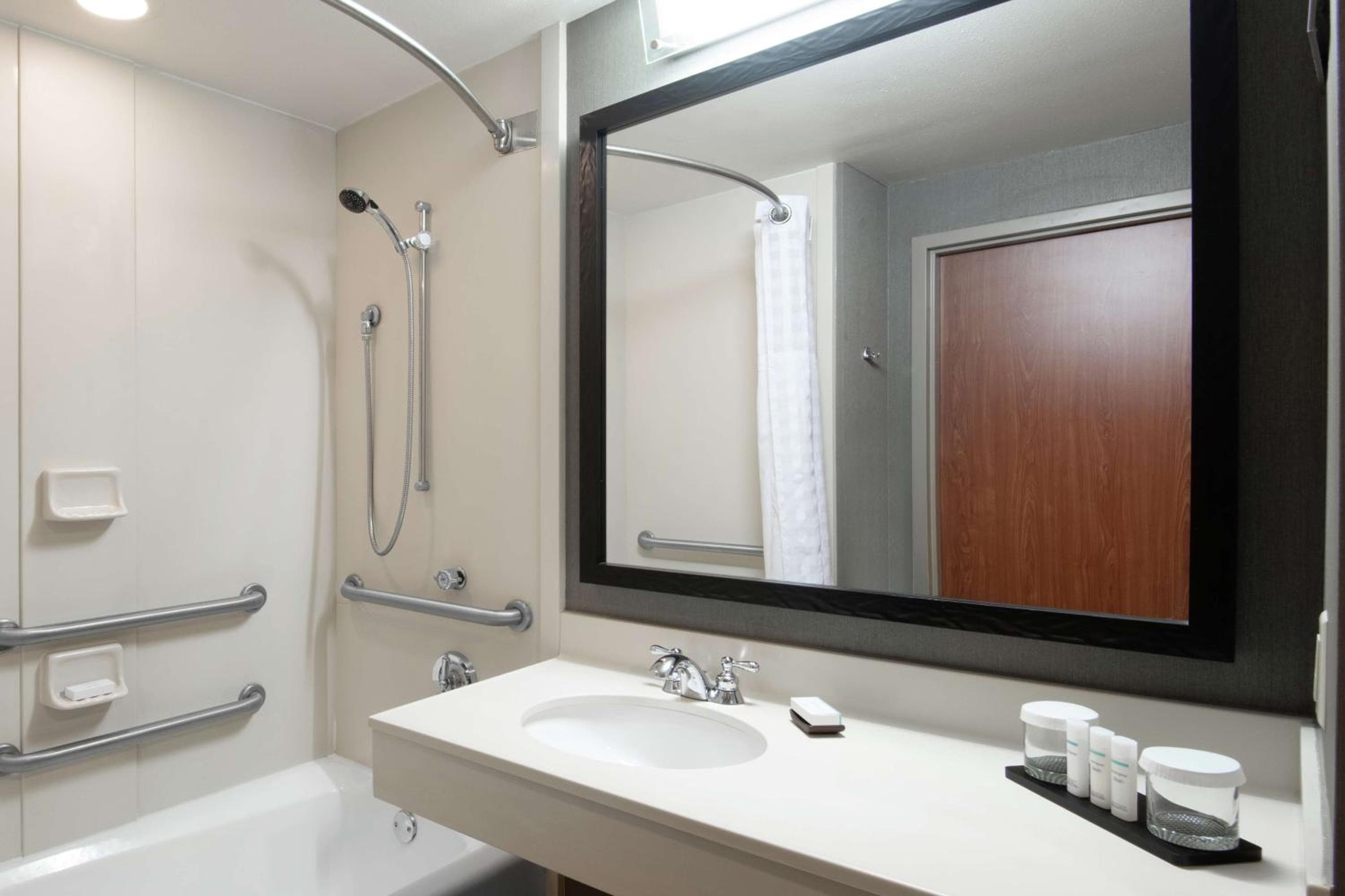 Embassy Suites Northwest Arkansas - Hotel, Spa & Convention Center