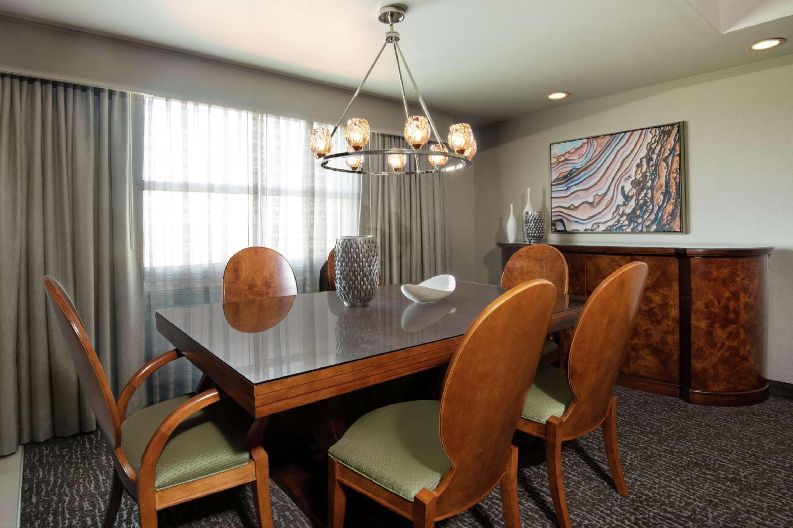 Embassy Suites Northwest Arkansas - Hotel, Spa & Convention Center