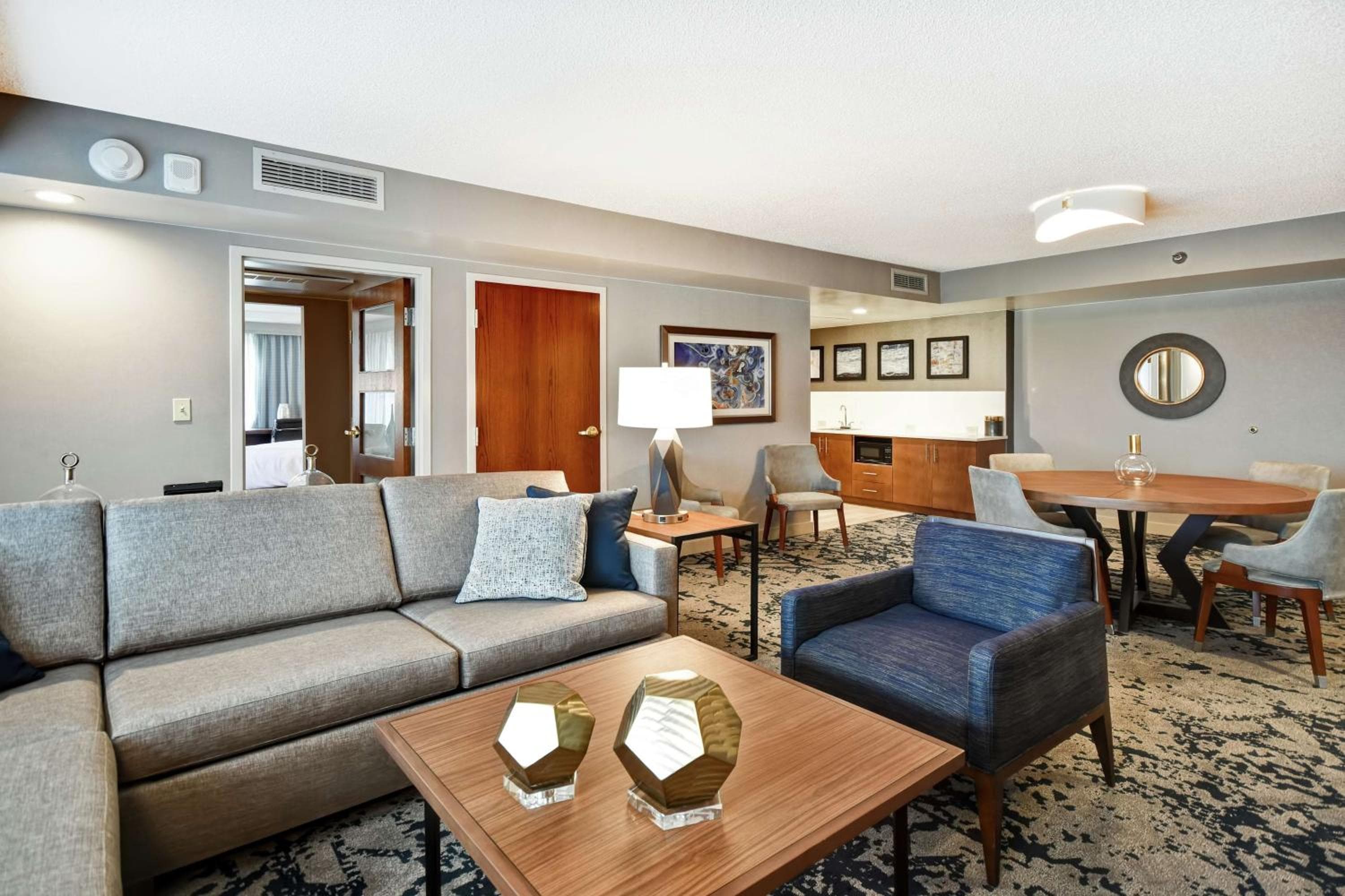 Embassy Suites by Hilton Omaha Downtown Old Market