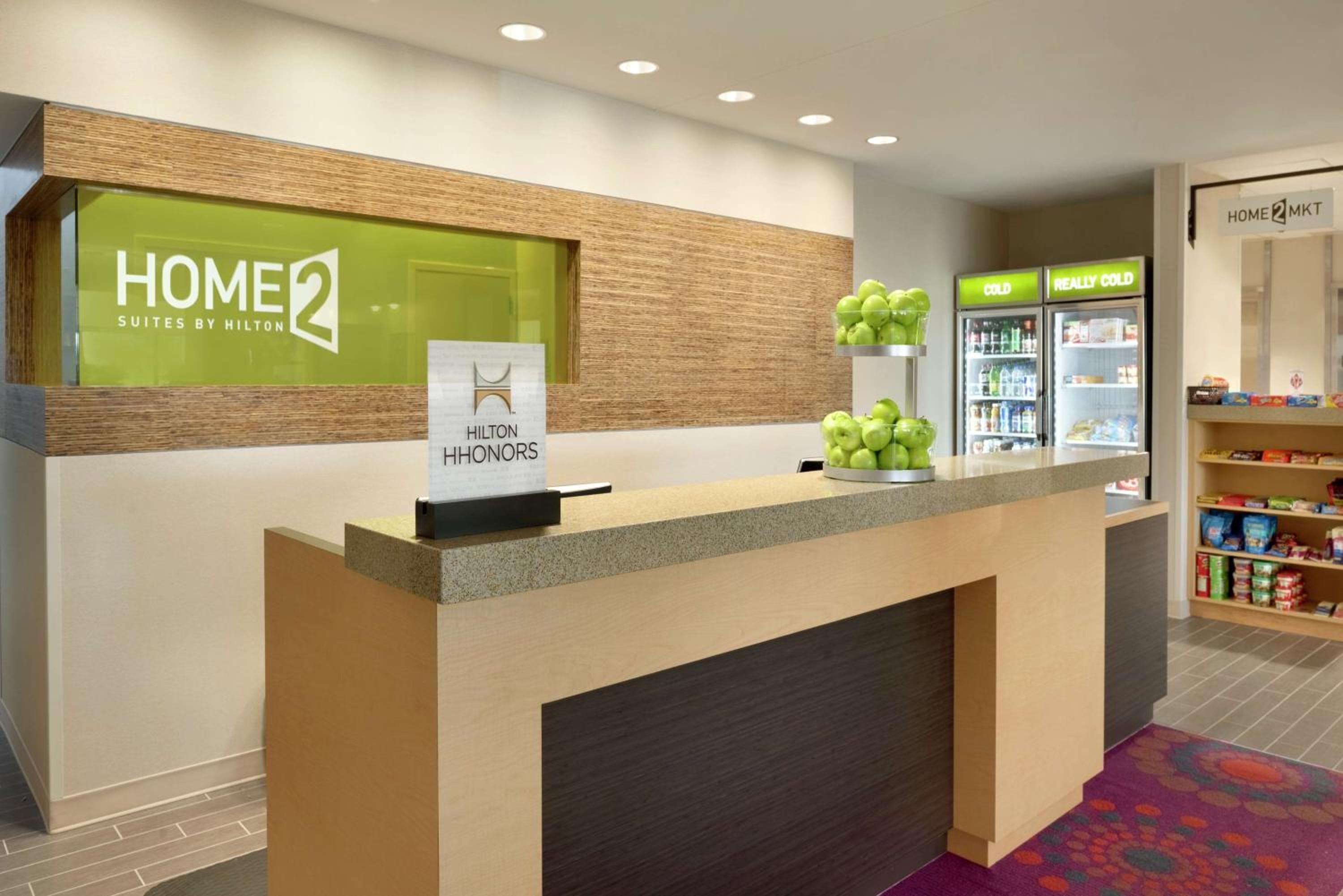 Home2 Suites by Hilton Roseville Minneapolis