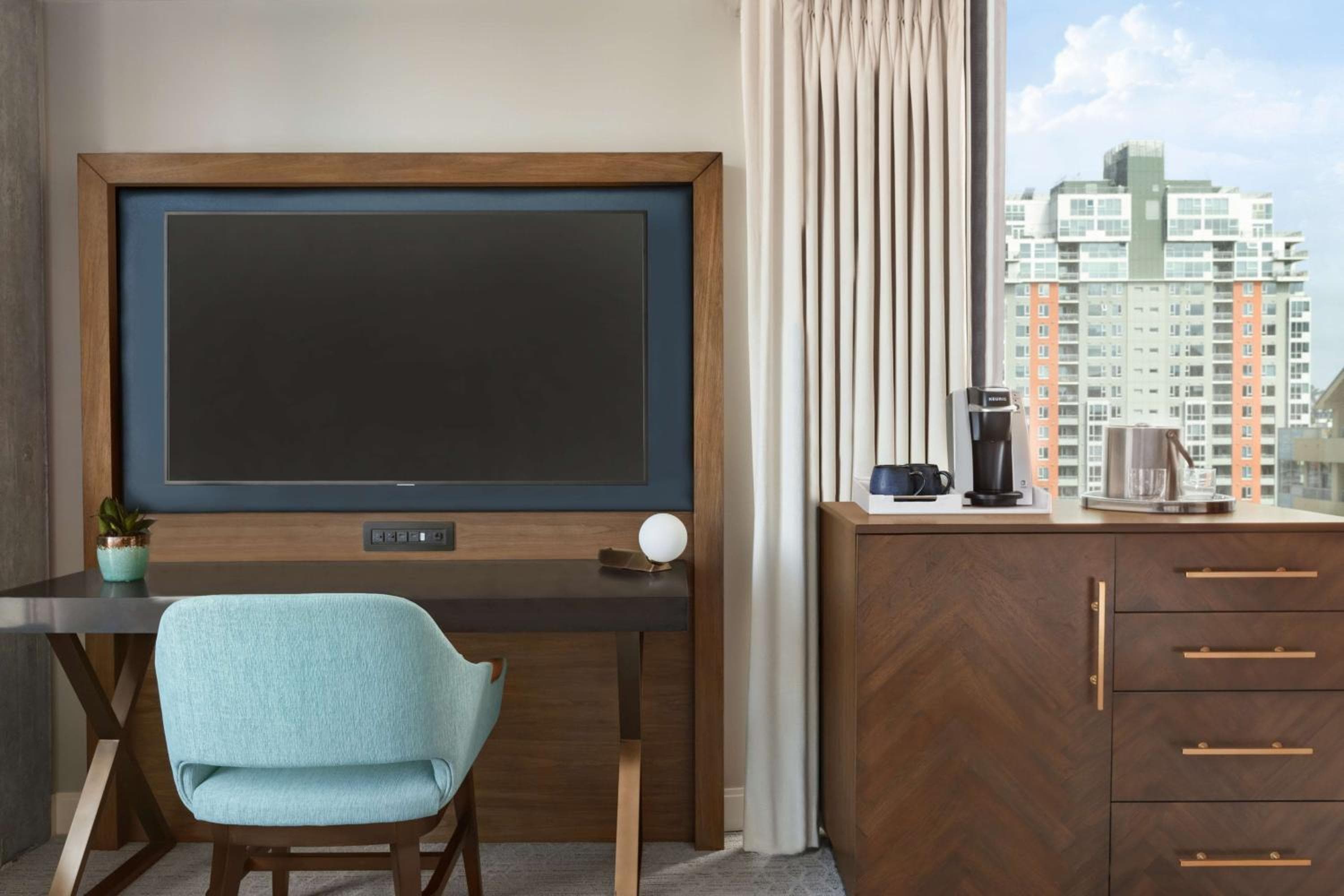 Carte Hotel San Diego Downtown, Curio Collection By Hilton