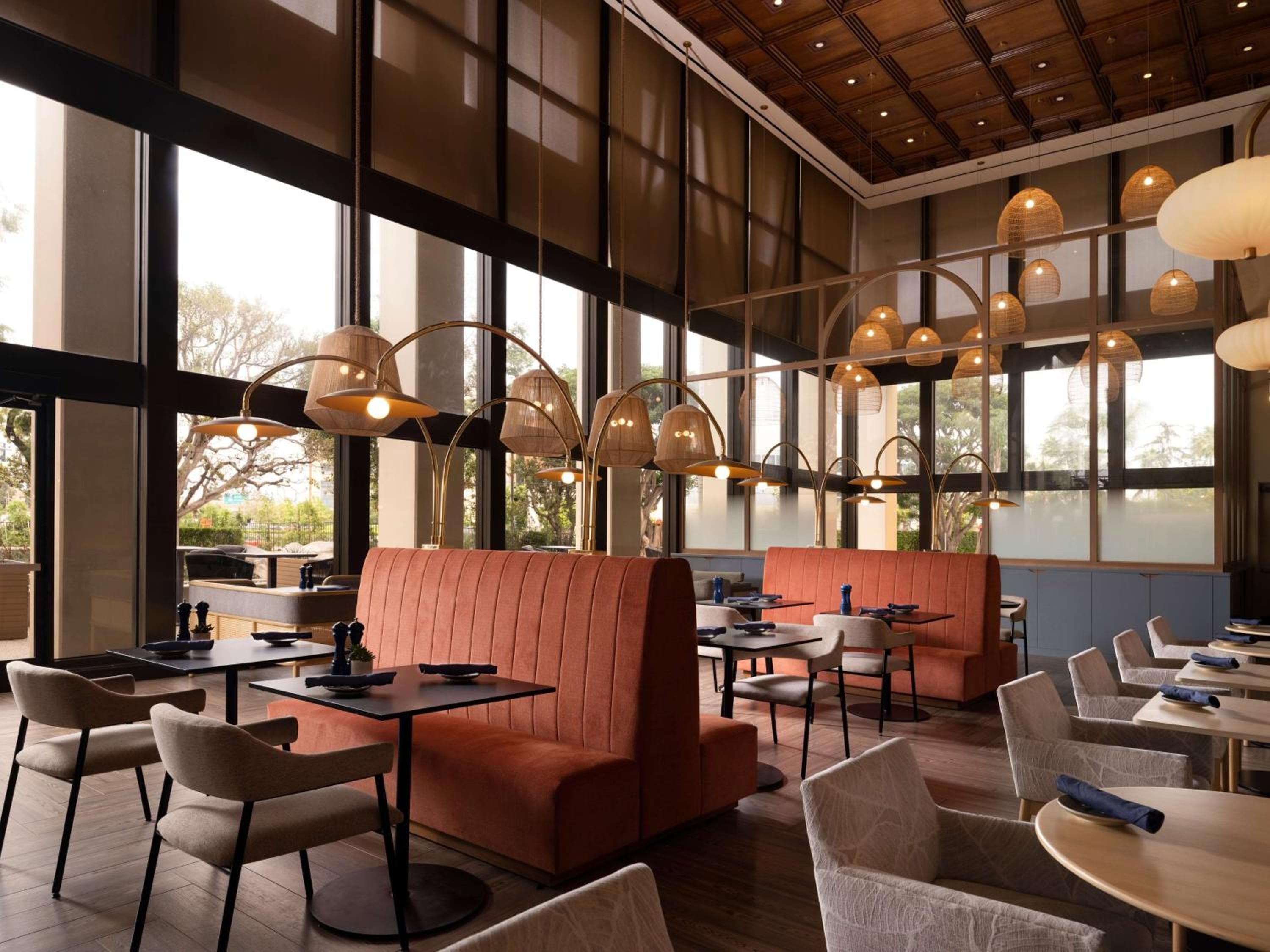 Hotel Fera Anaheim, a DoubleTree by Hilton Hotel