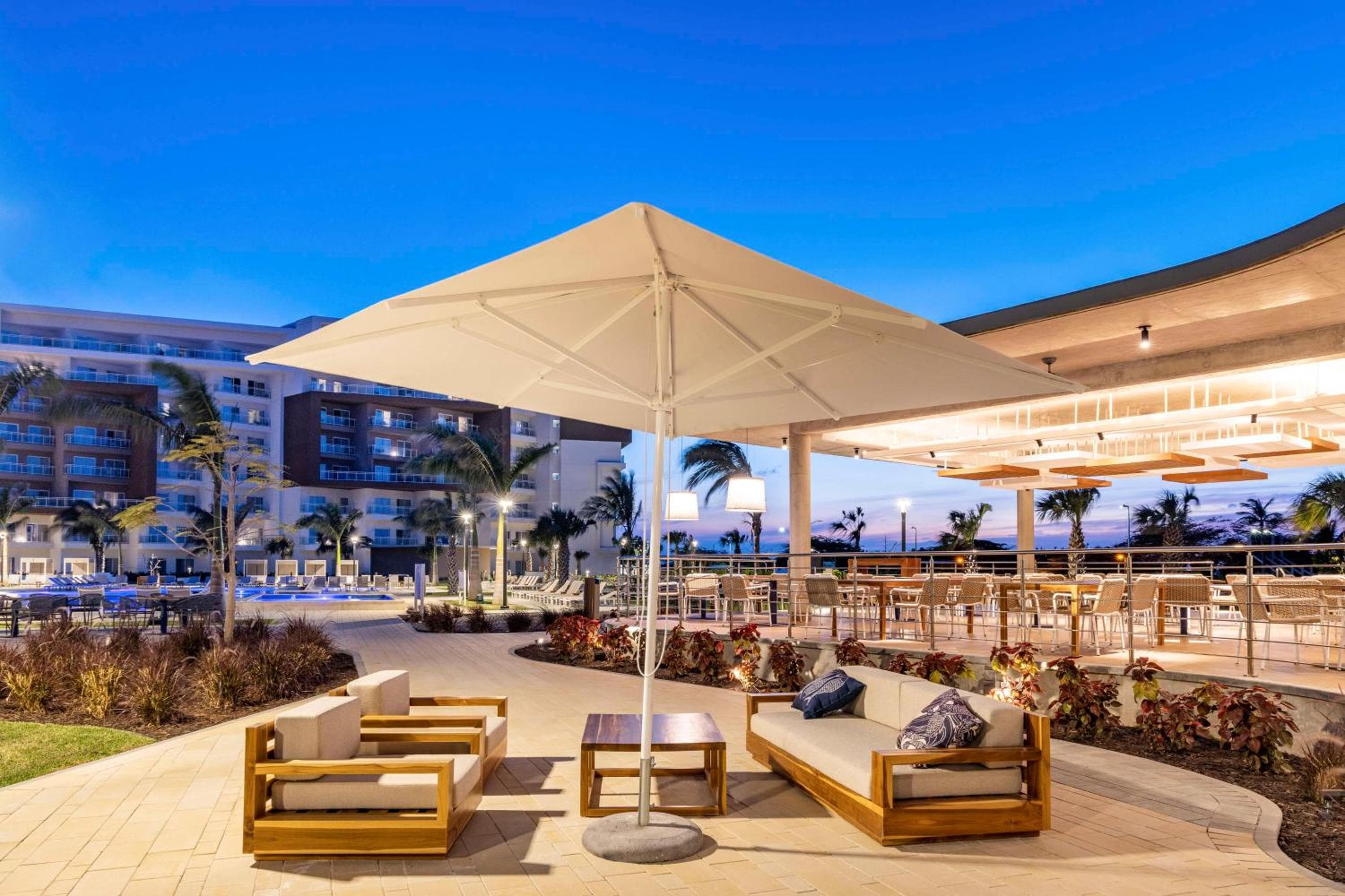 Embassy Suites By Hilton Aruba Beach Resort