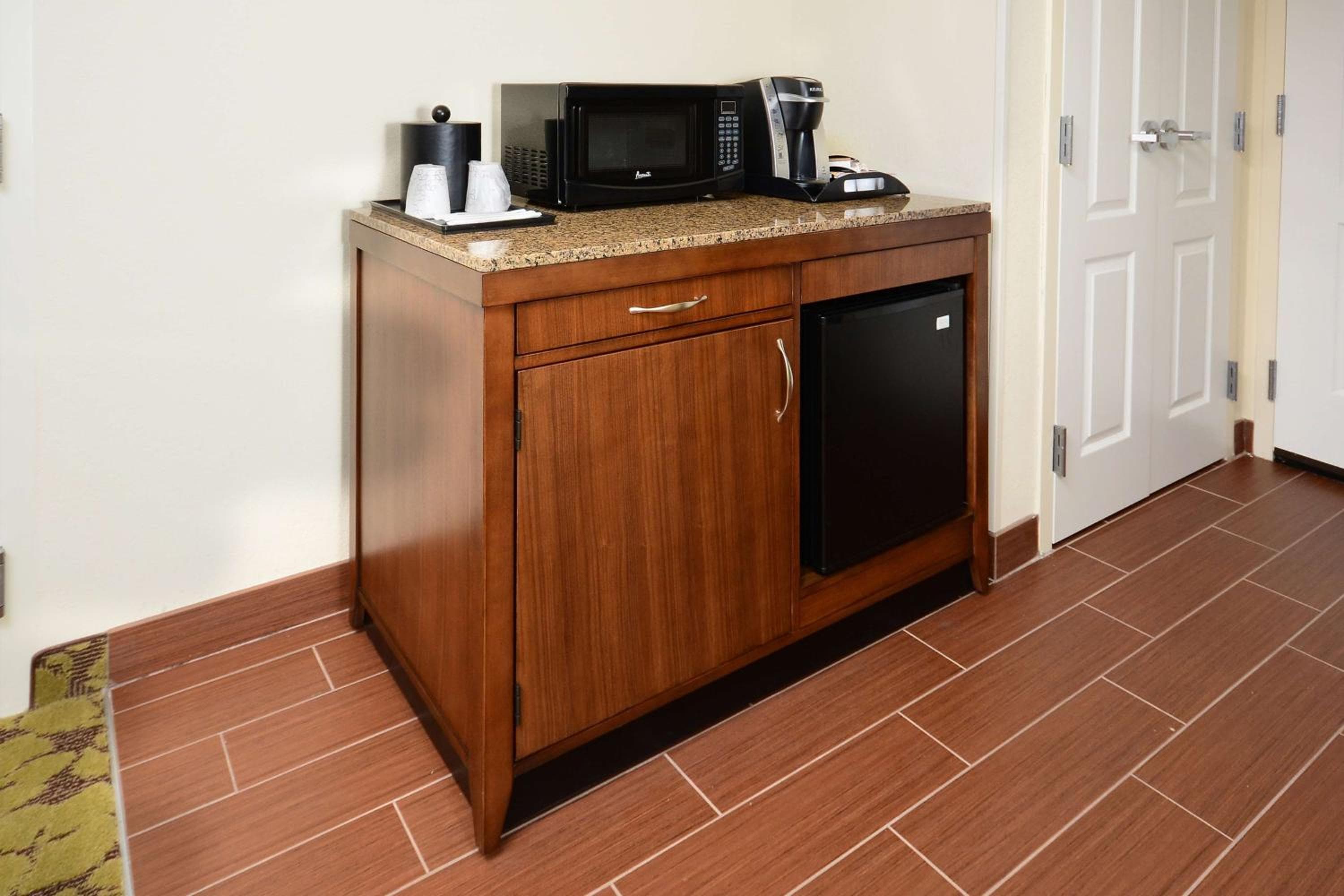 Hilton Garden Inn Greensboro Airport