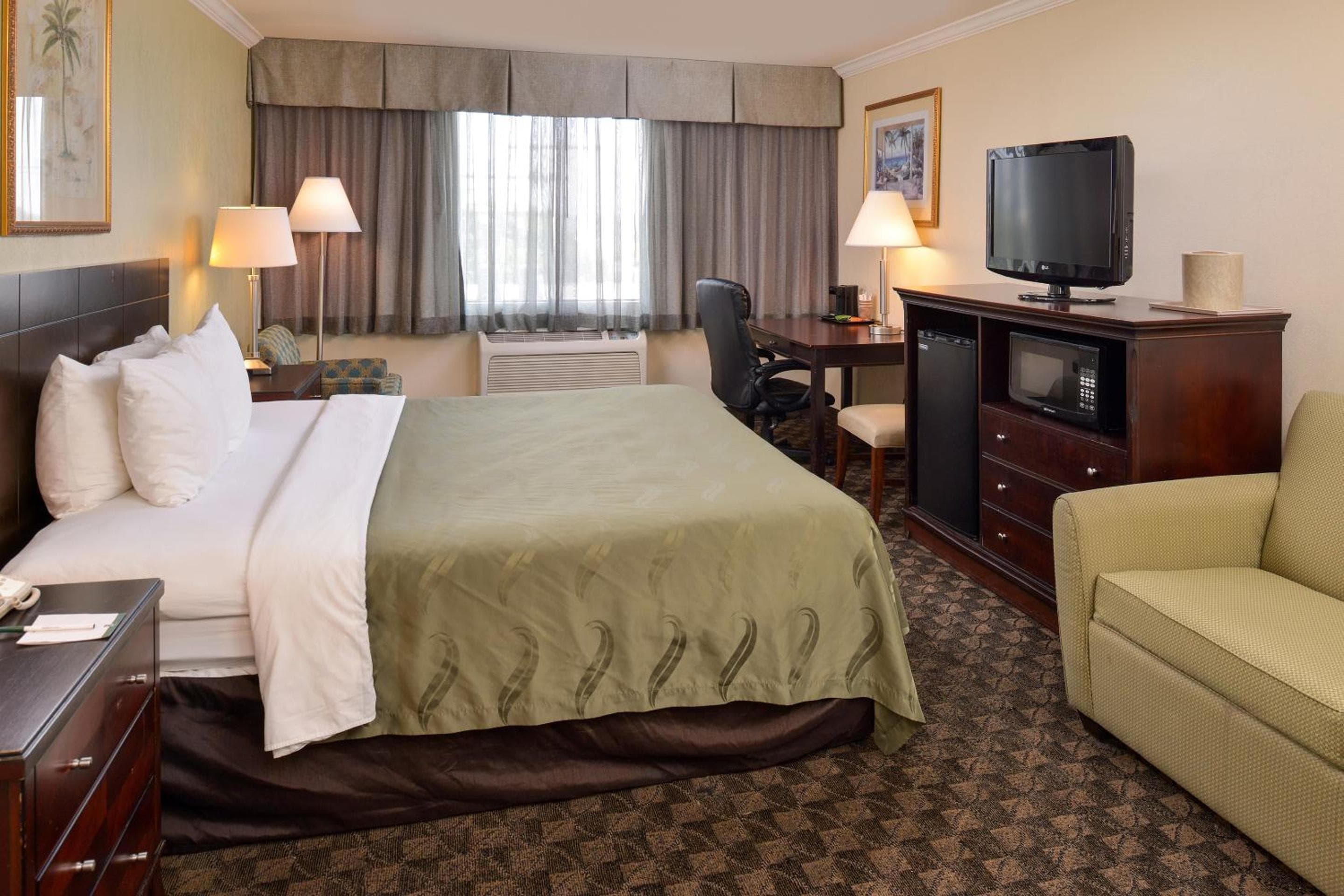 Quality Inn & Suites Montebello - Los Angeles