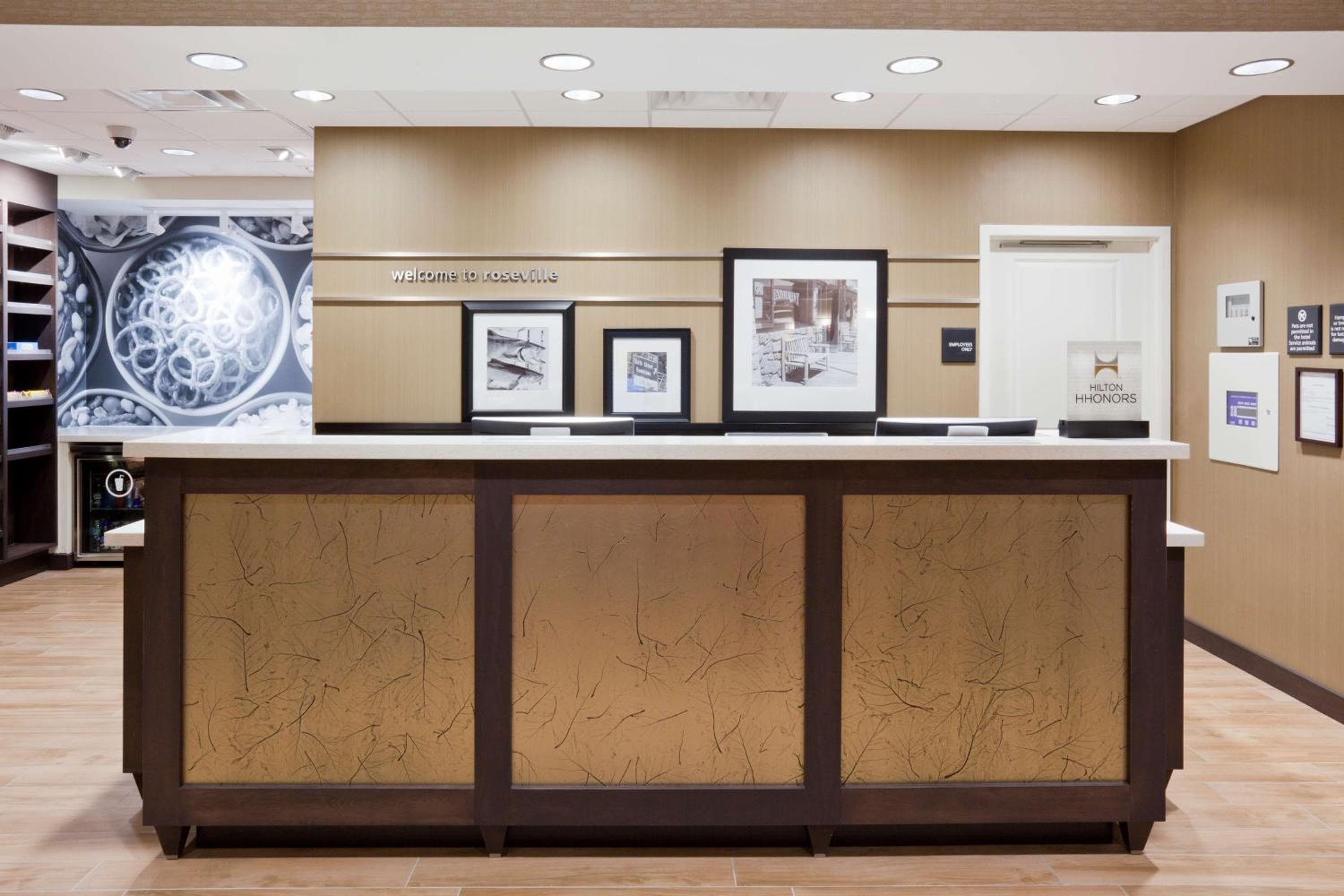 Hampton Inn Minneapolis-Roseville,MN