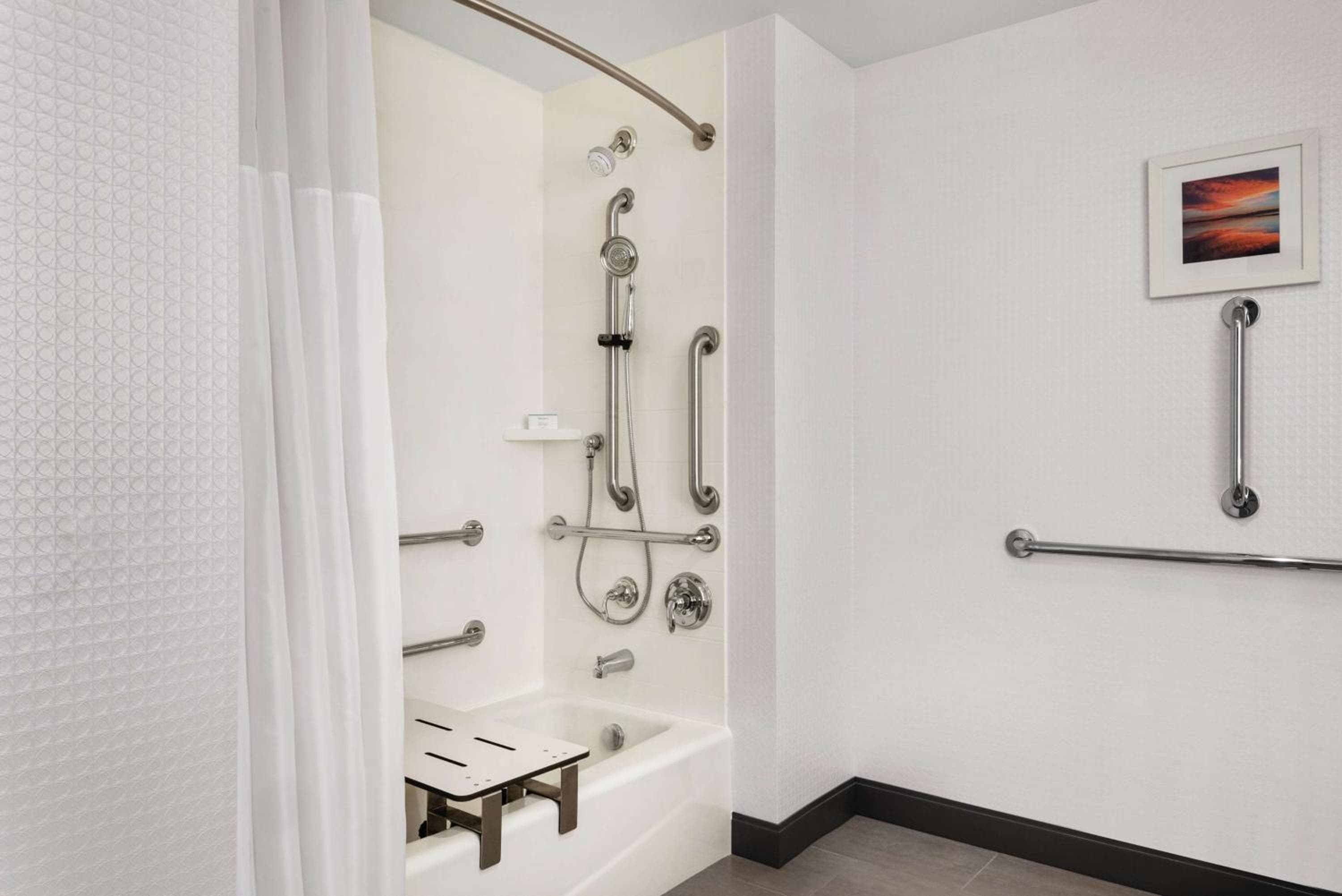 Hampton Inn Brooklyn Park