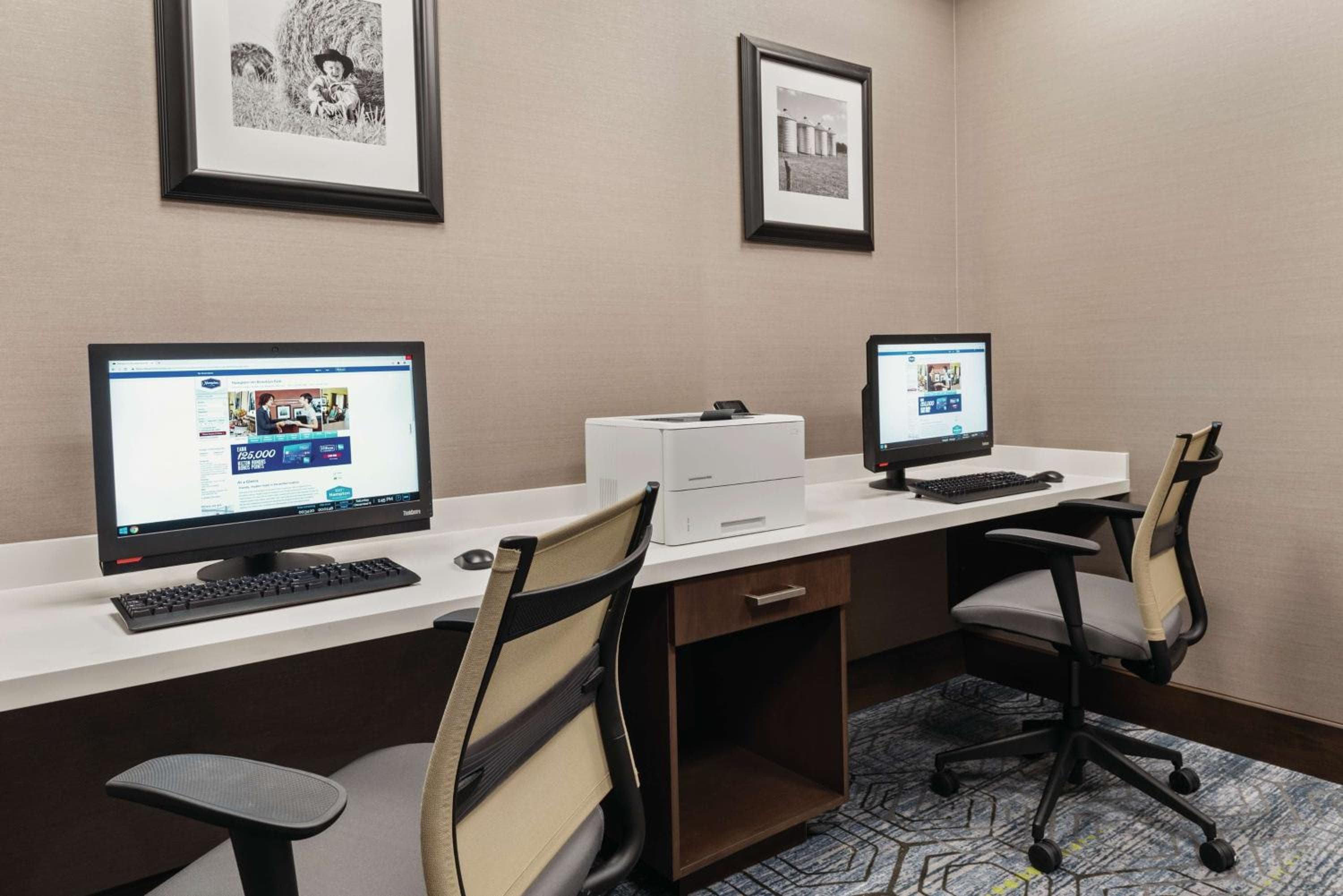 Hampton Inn Brooklyn Park
