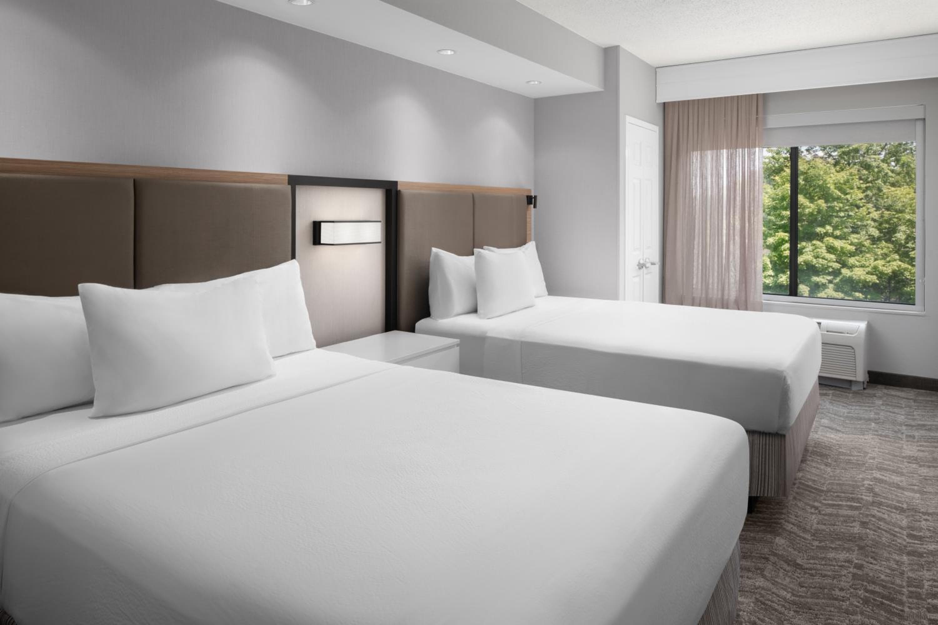 SpringHill Suites by Marriott Grand Rapids Airport Southeast
