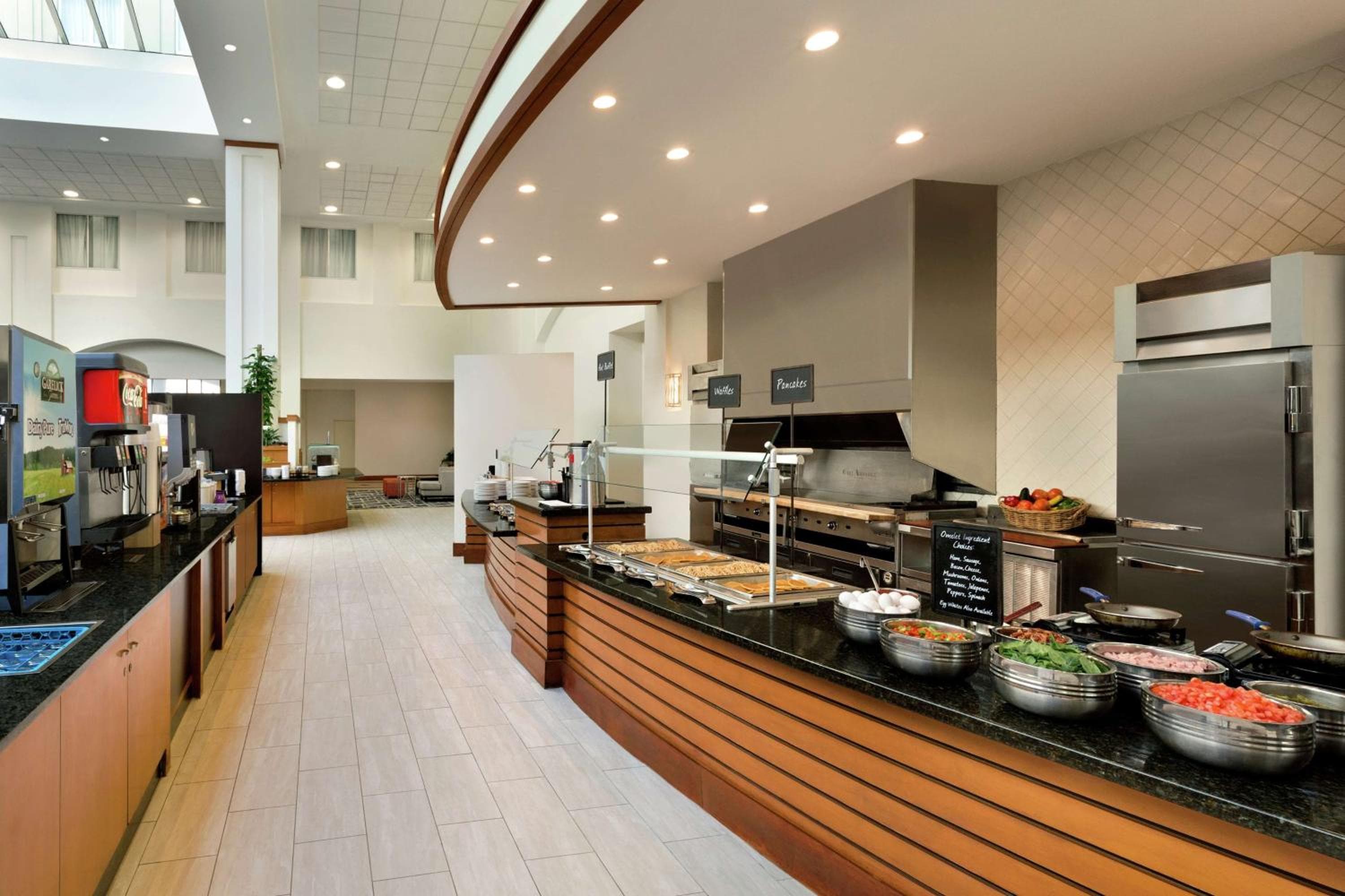 Embassy Suites Boston at Logan Airport