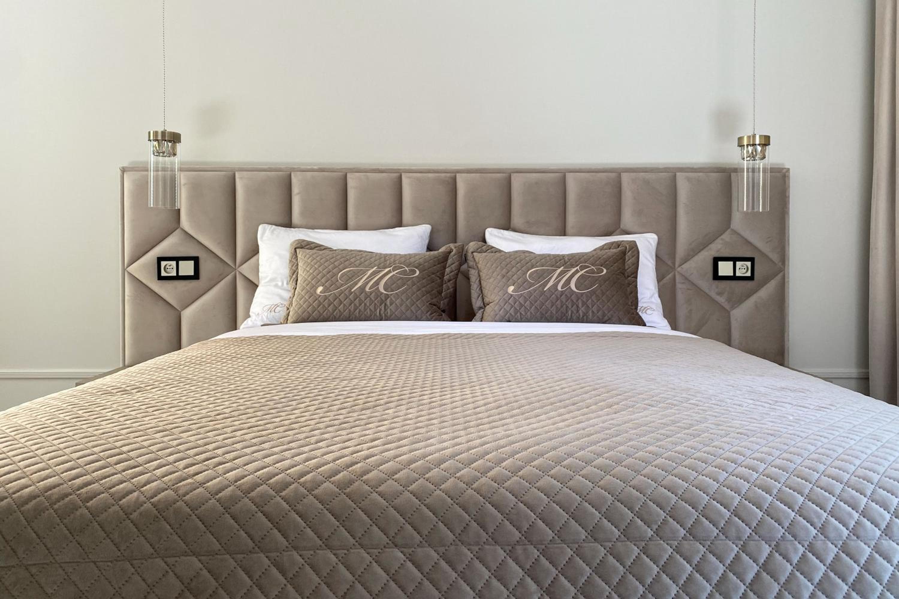 Monaco Premium Suites