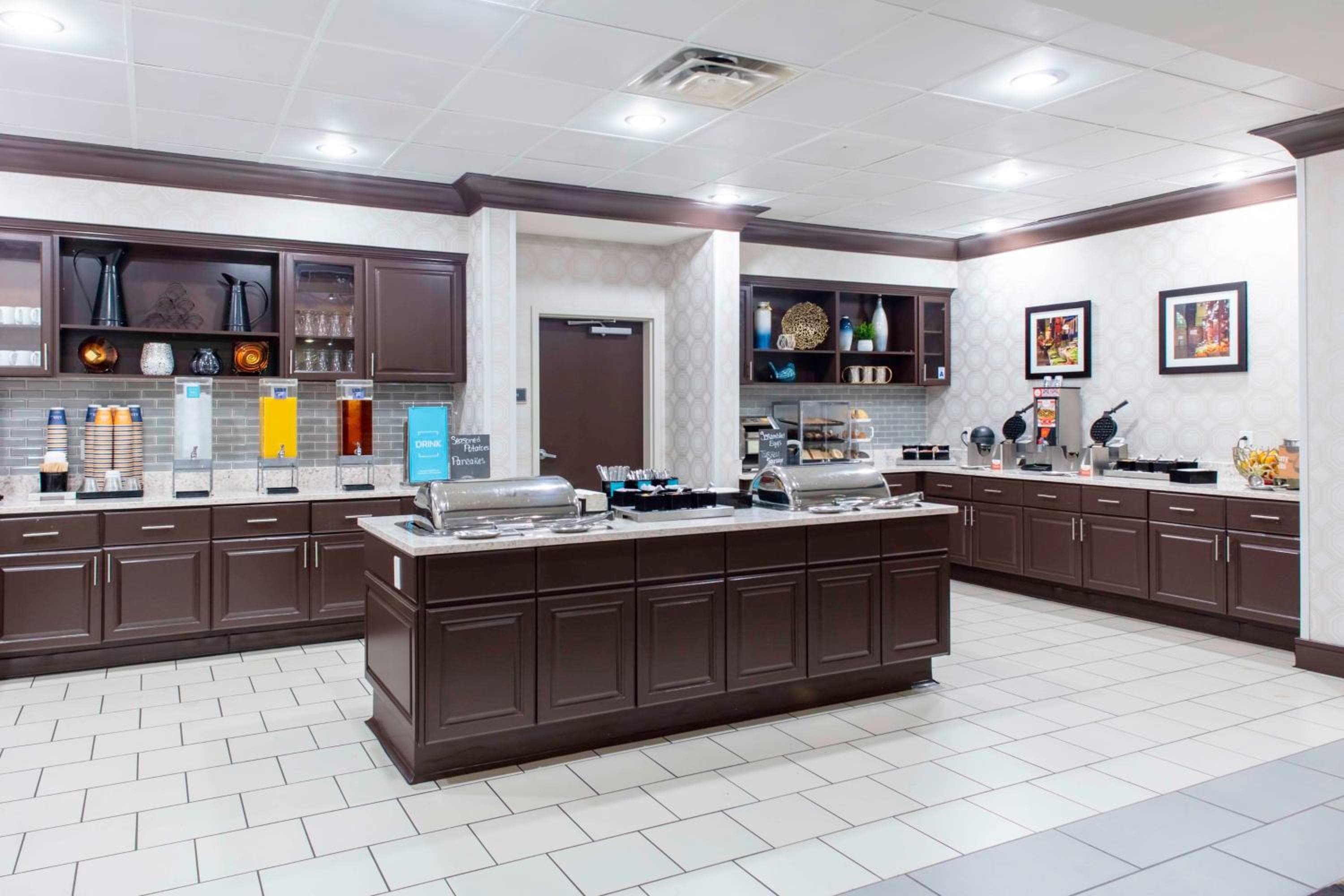 Homewood Suites by Hilton St. Louis - Galleria