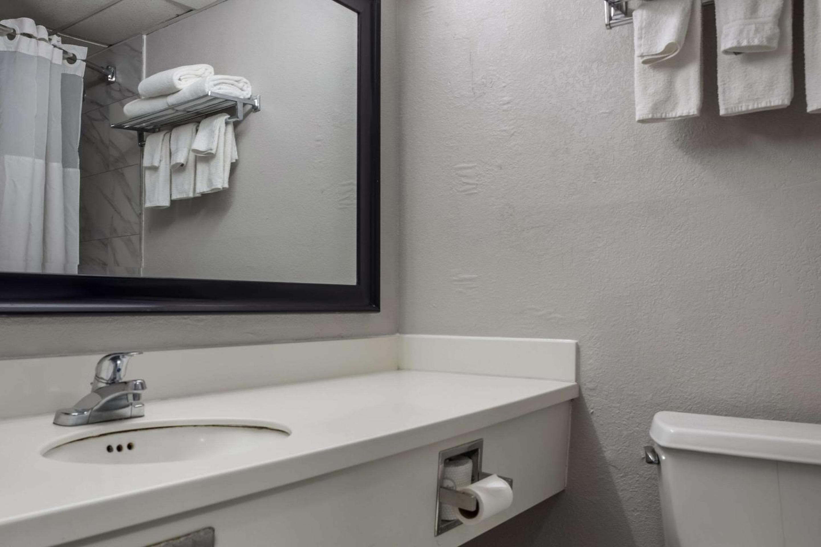 Quality Inn Toledo Westgate
