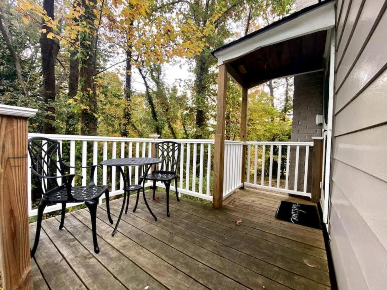 Serenity Studio, Adorable and Spacious Studio with Full Kitchen