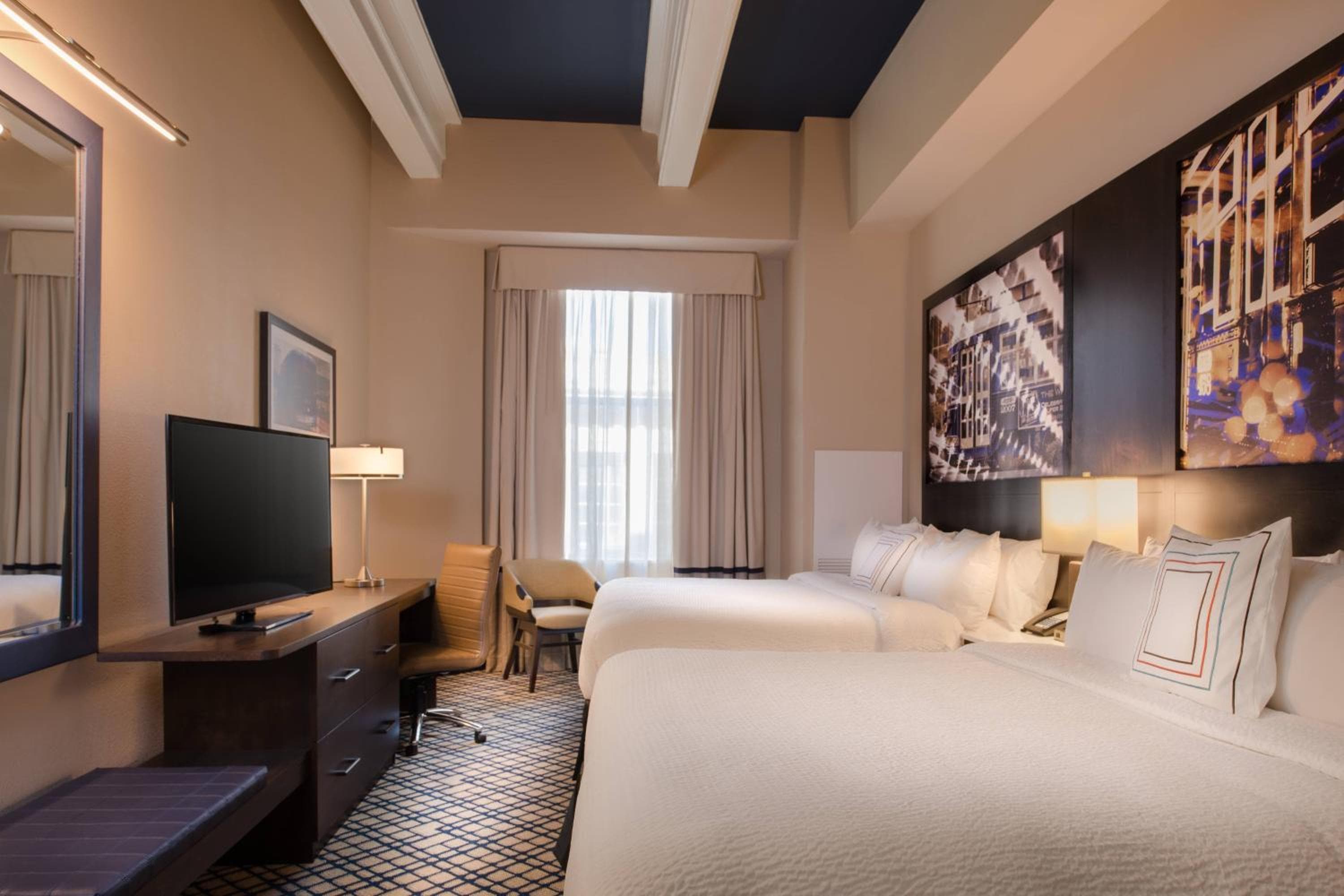 Fairfield by Marriott Inn & Suites New Orleans Downtown French Quarter Area