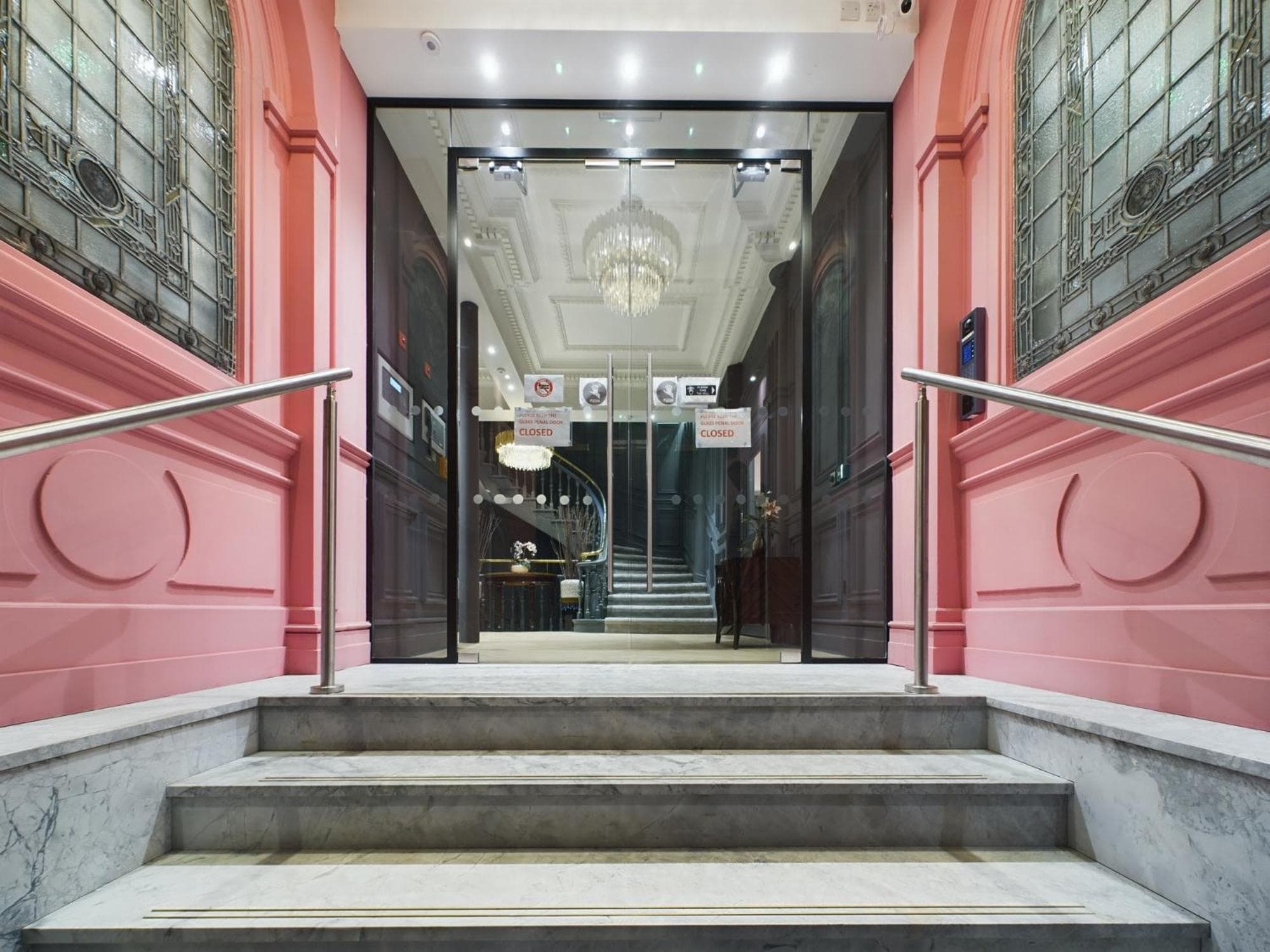Classy 2bedroom City Centre Apt