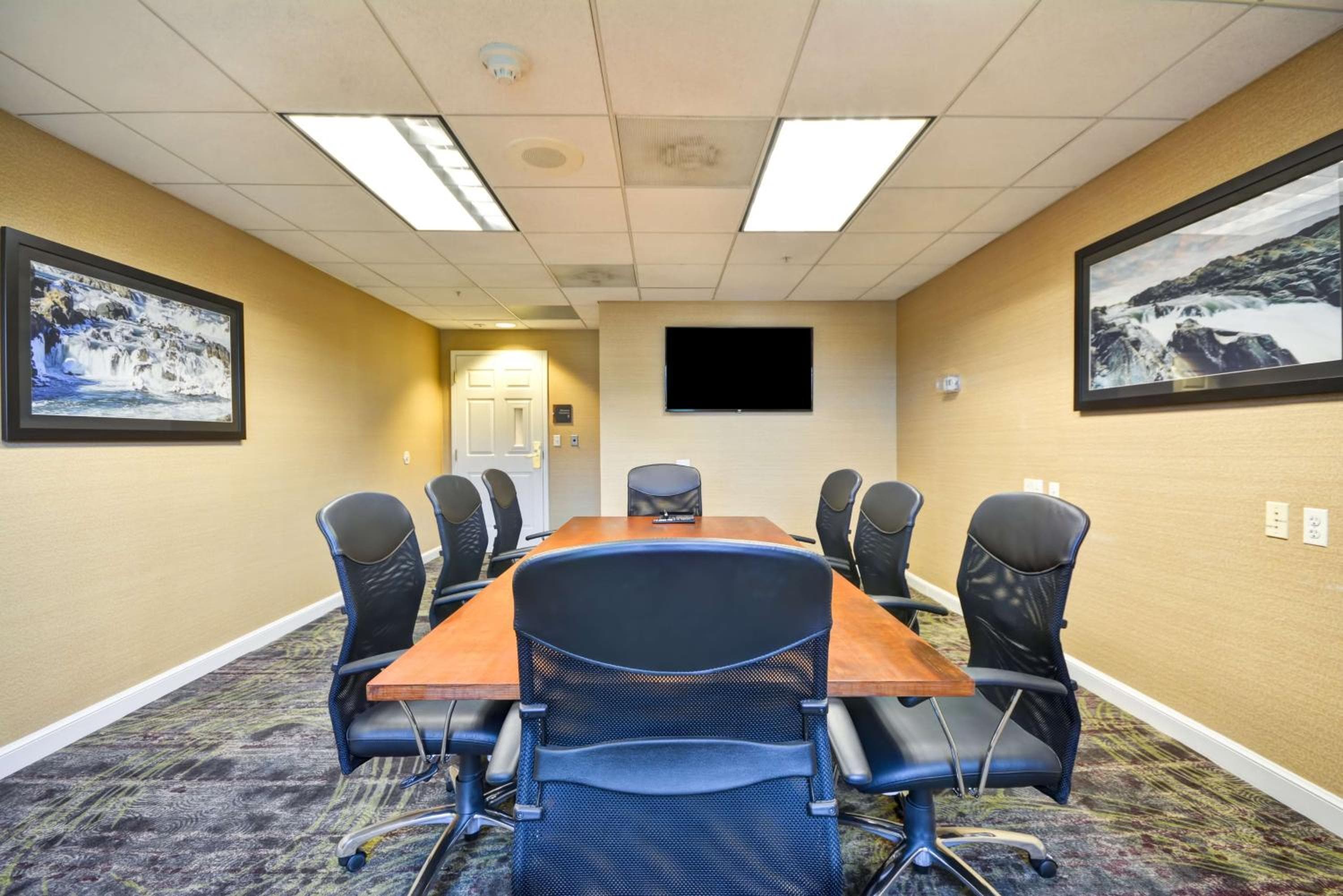 Homewood Suites Dulles-International Airport