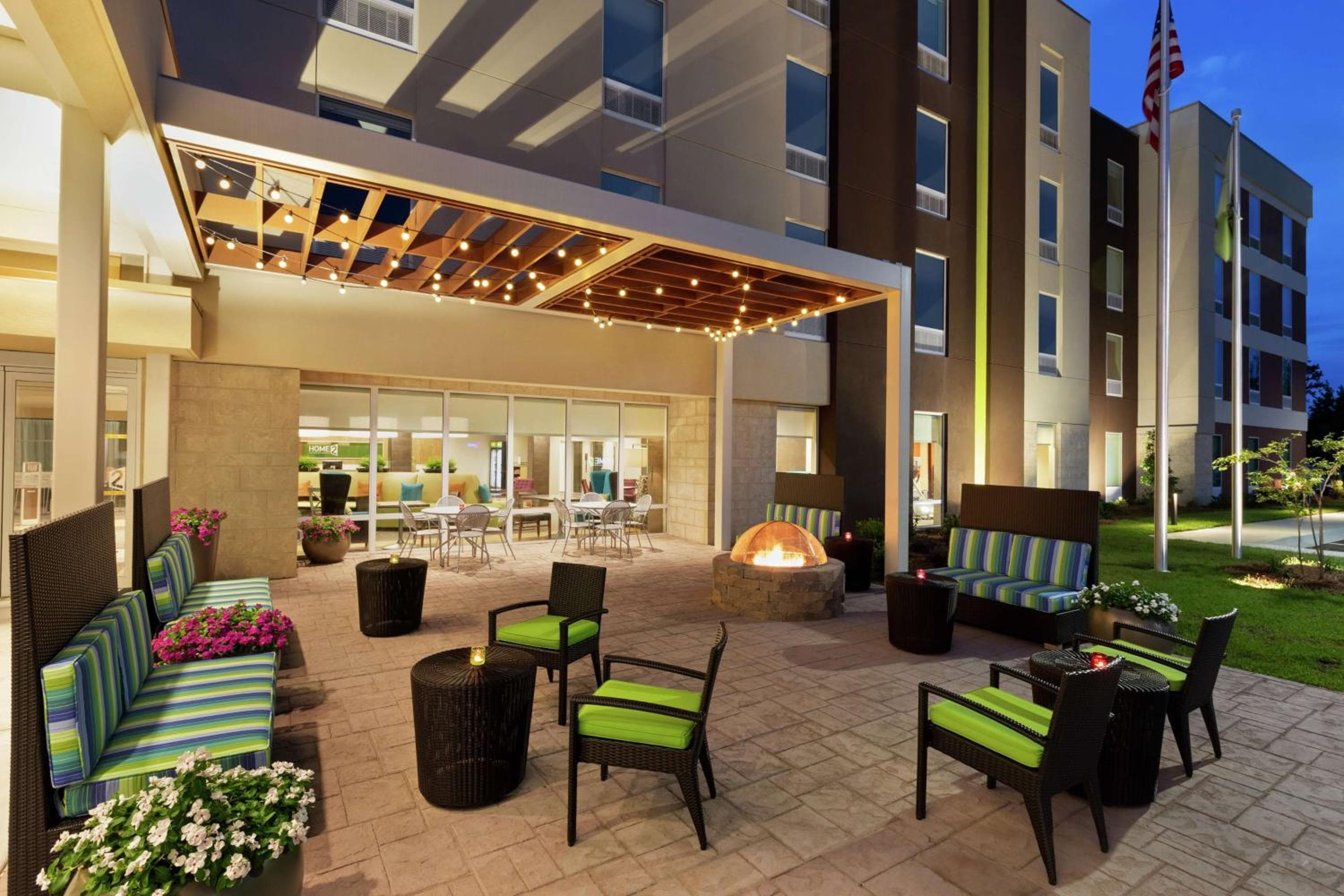 Home2 Suites By Hilton Savannah Airport