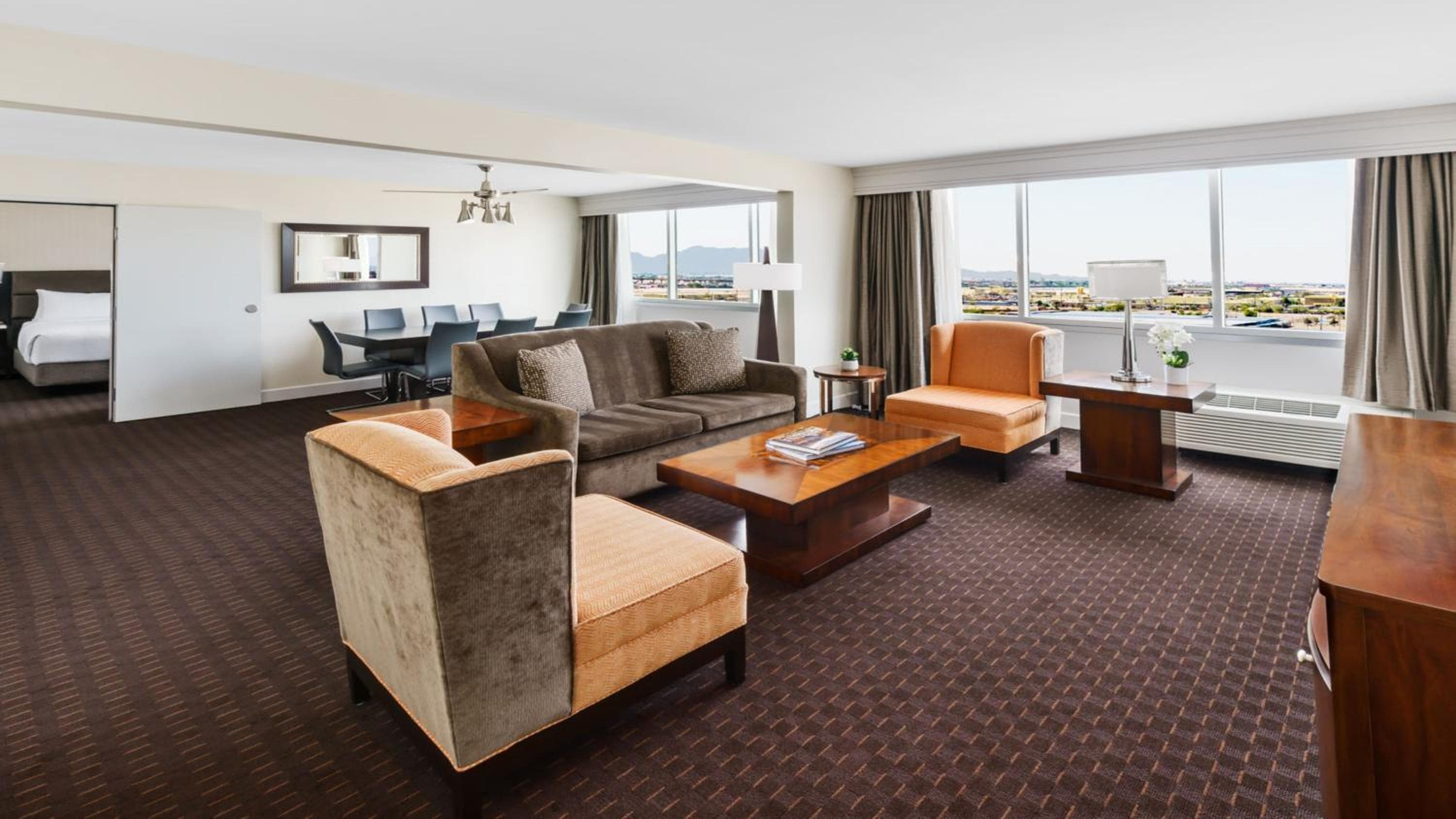 Crowne Plaza Phoenix Airport - PHX by IHG