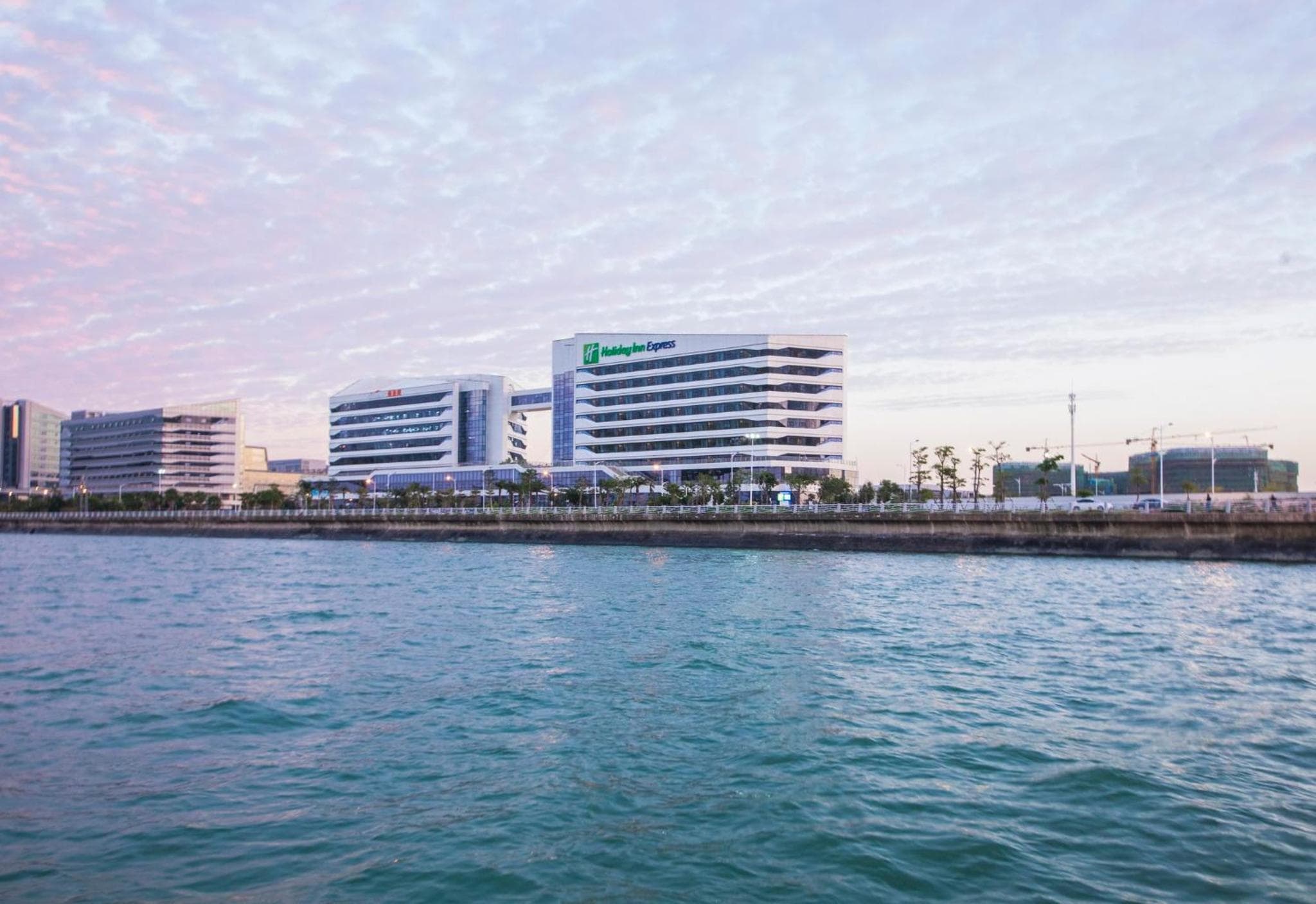Holiday Inn Express Xiamen Airport Zone by IHG