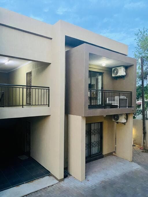 Candlewood Apartment 8