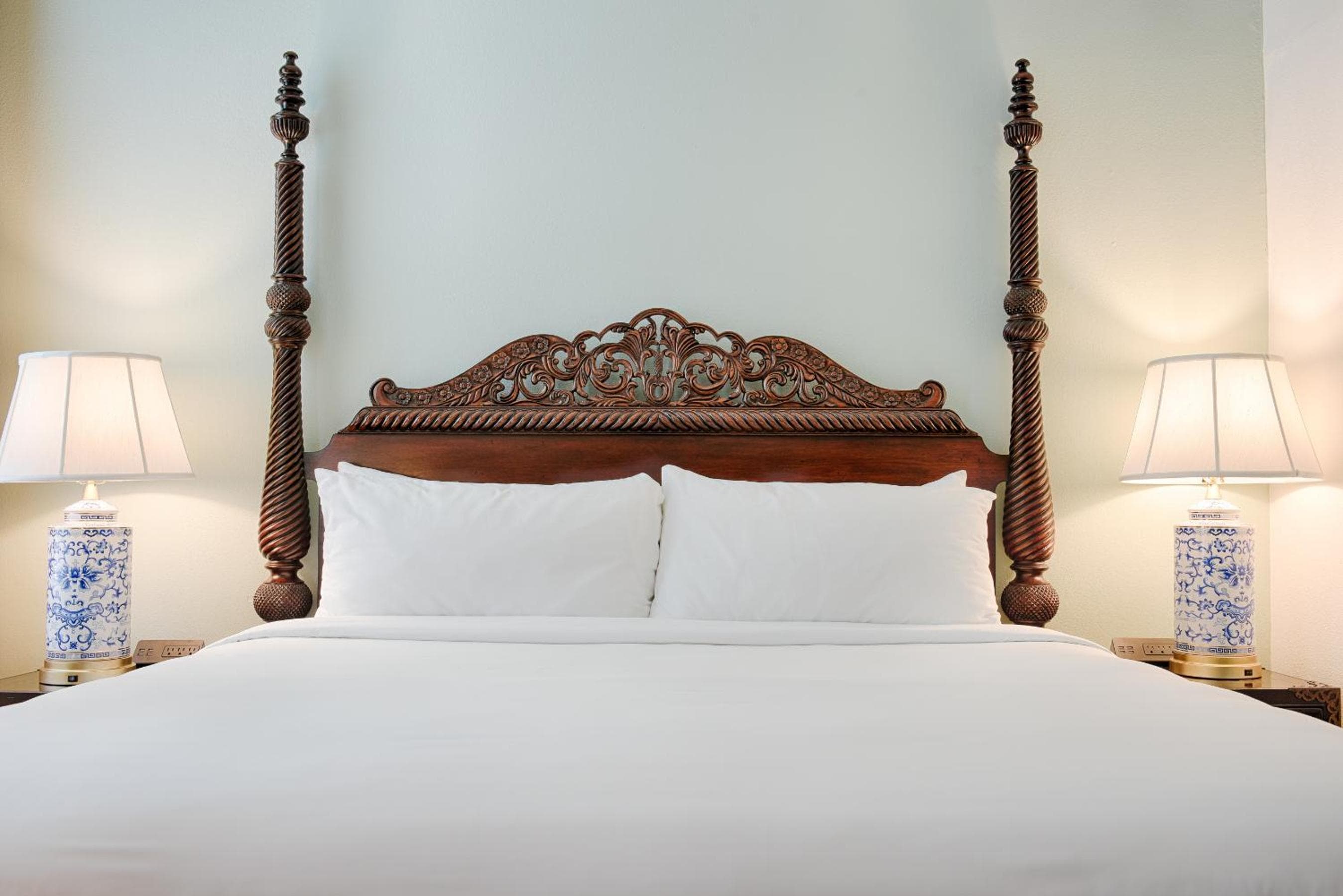 voco St James Hotel by IHG
