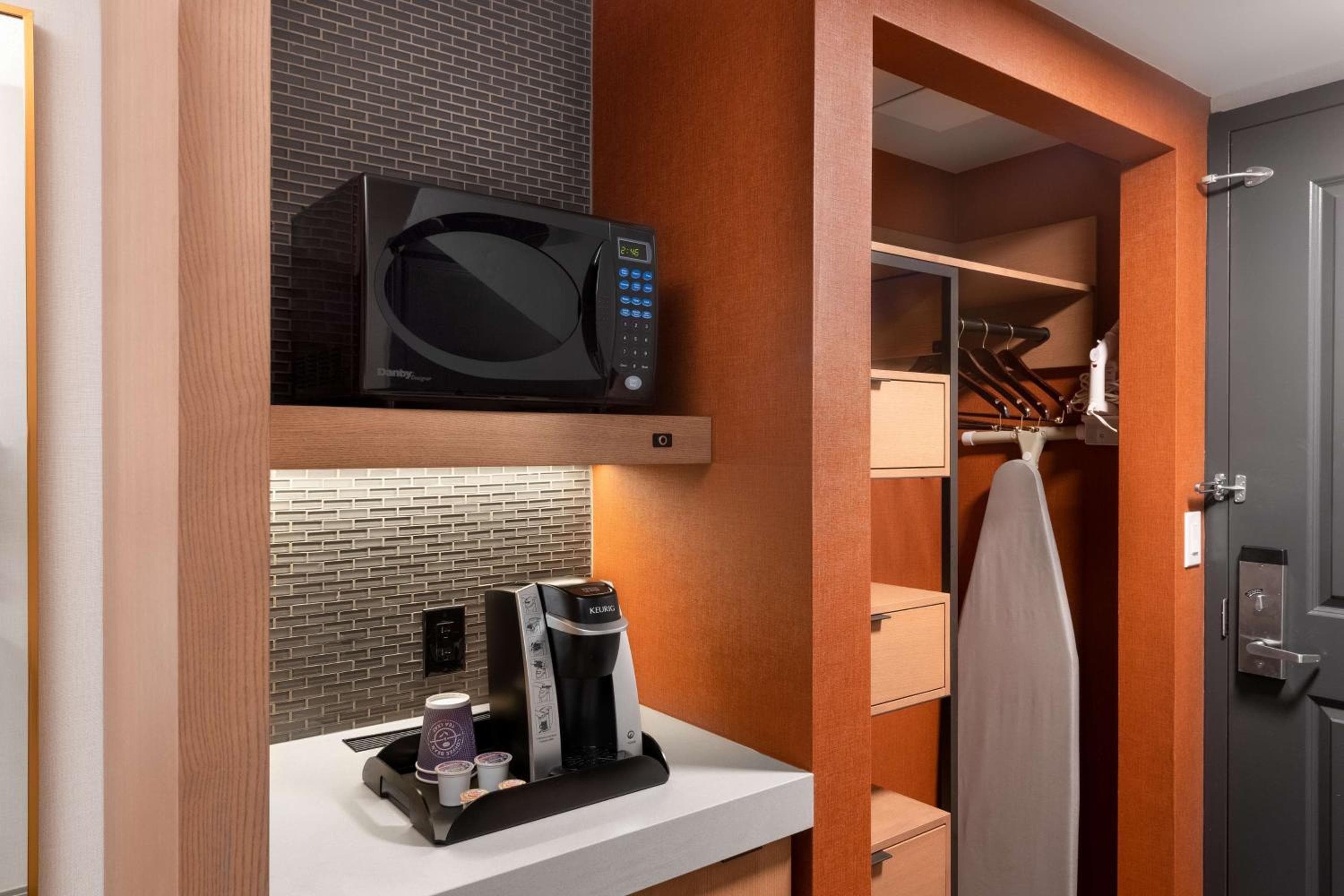Hilton Garden Inn Toronto Airport