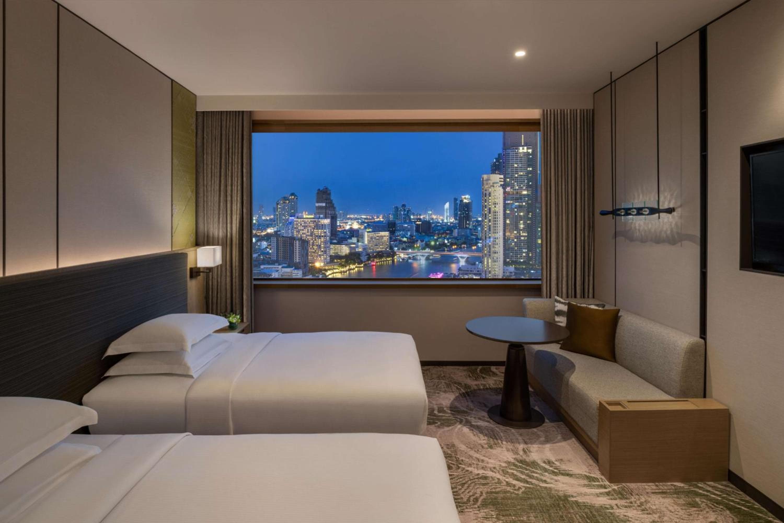 Millennium Hilton Bangkok
