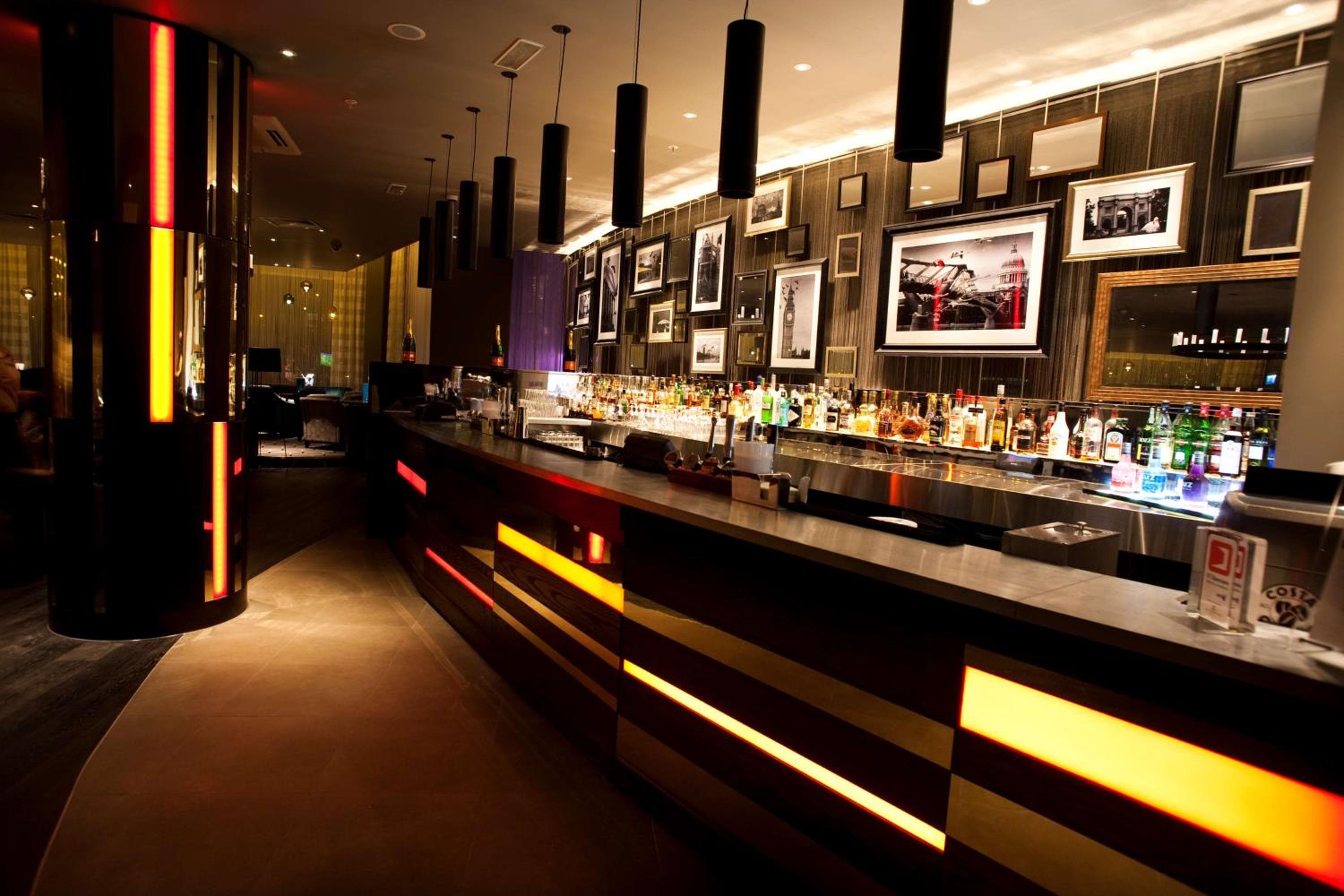 bar