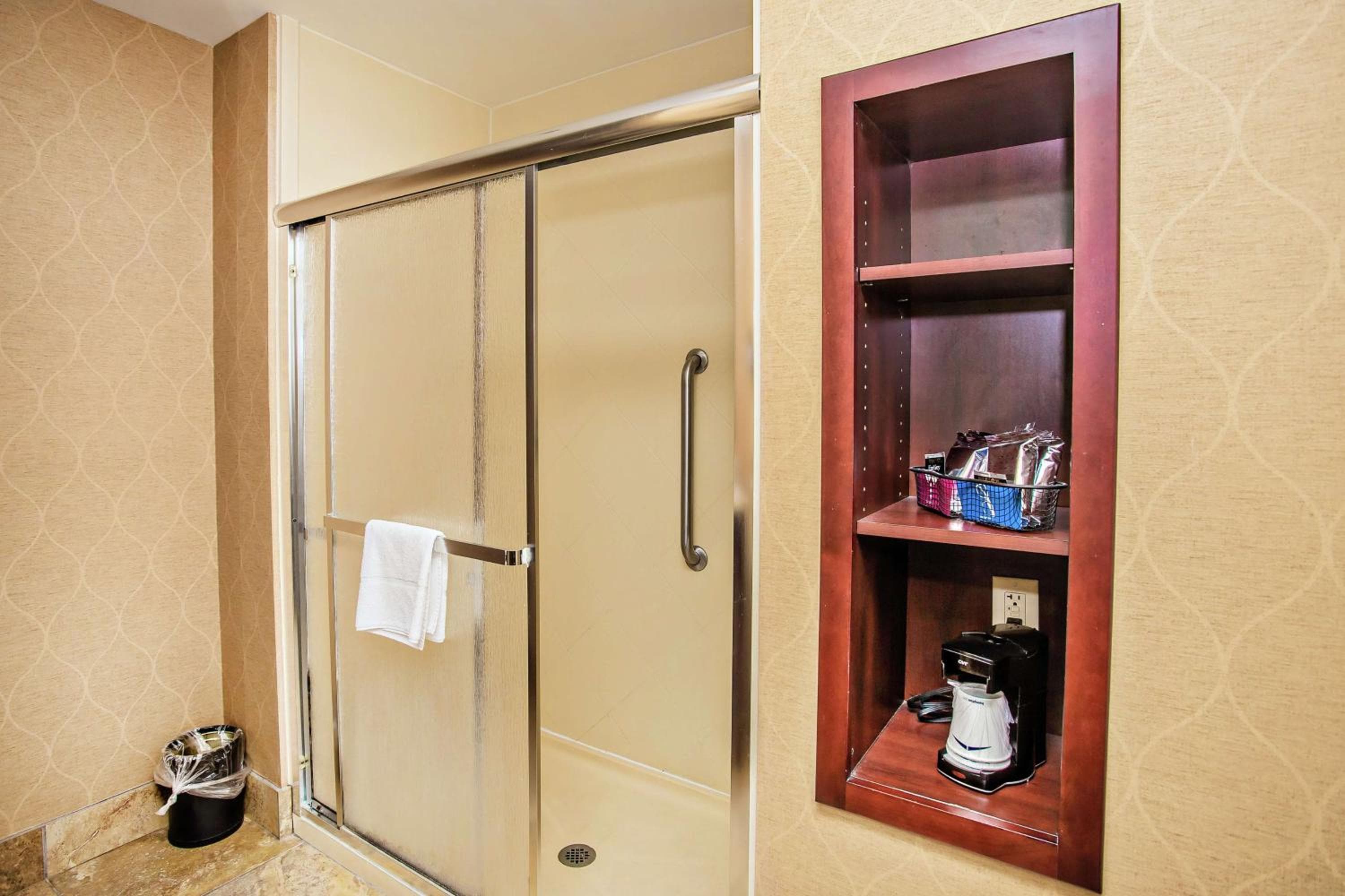 Hampton Inn & Suites Sevierville at Stadium Drive