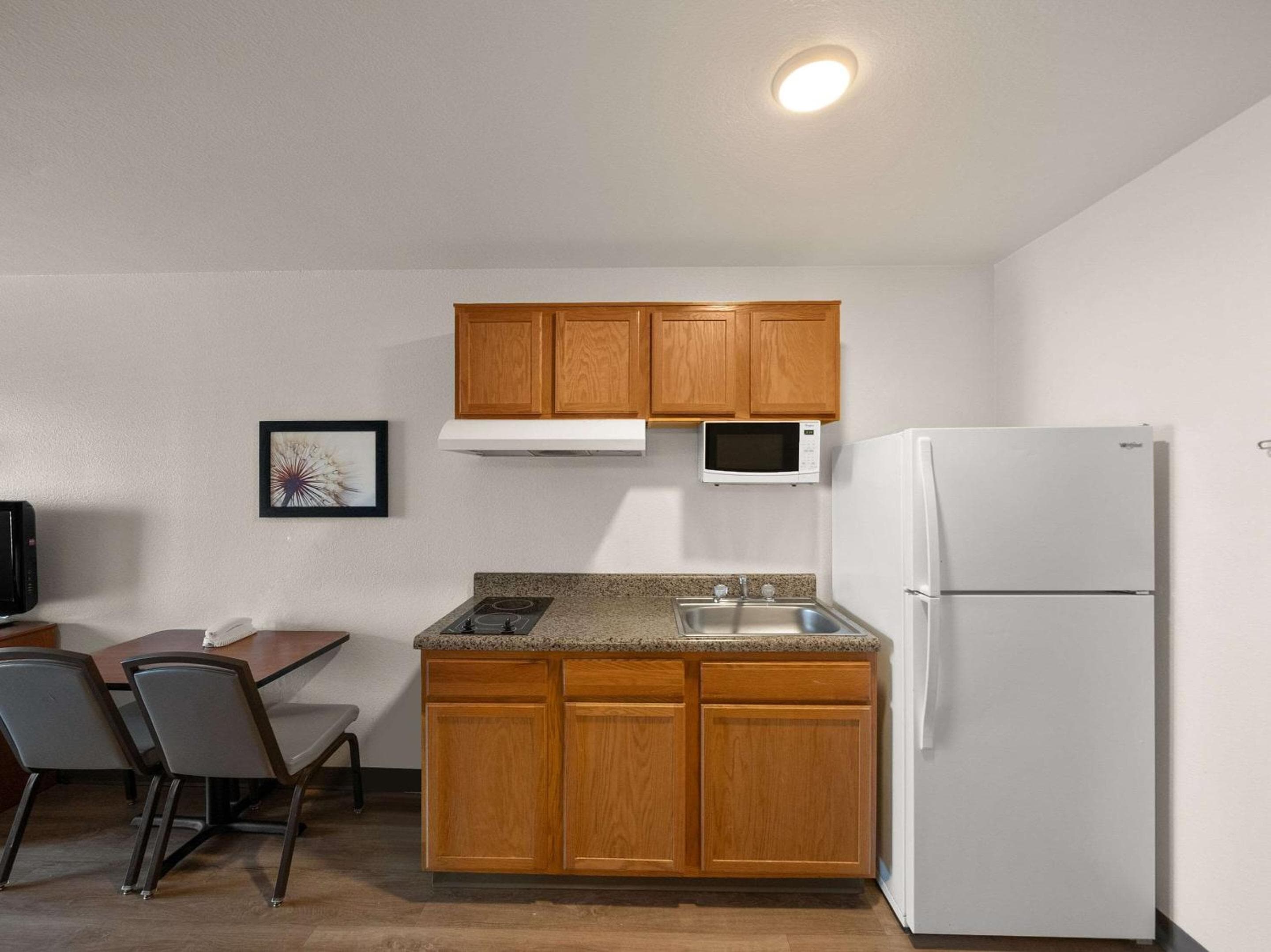 WoodSpring Suites Dallas Rockwall