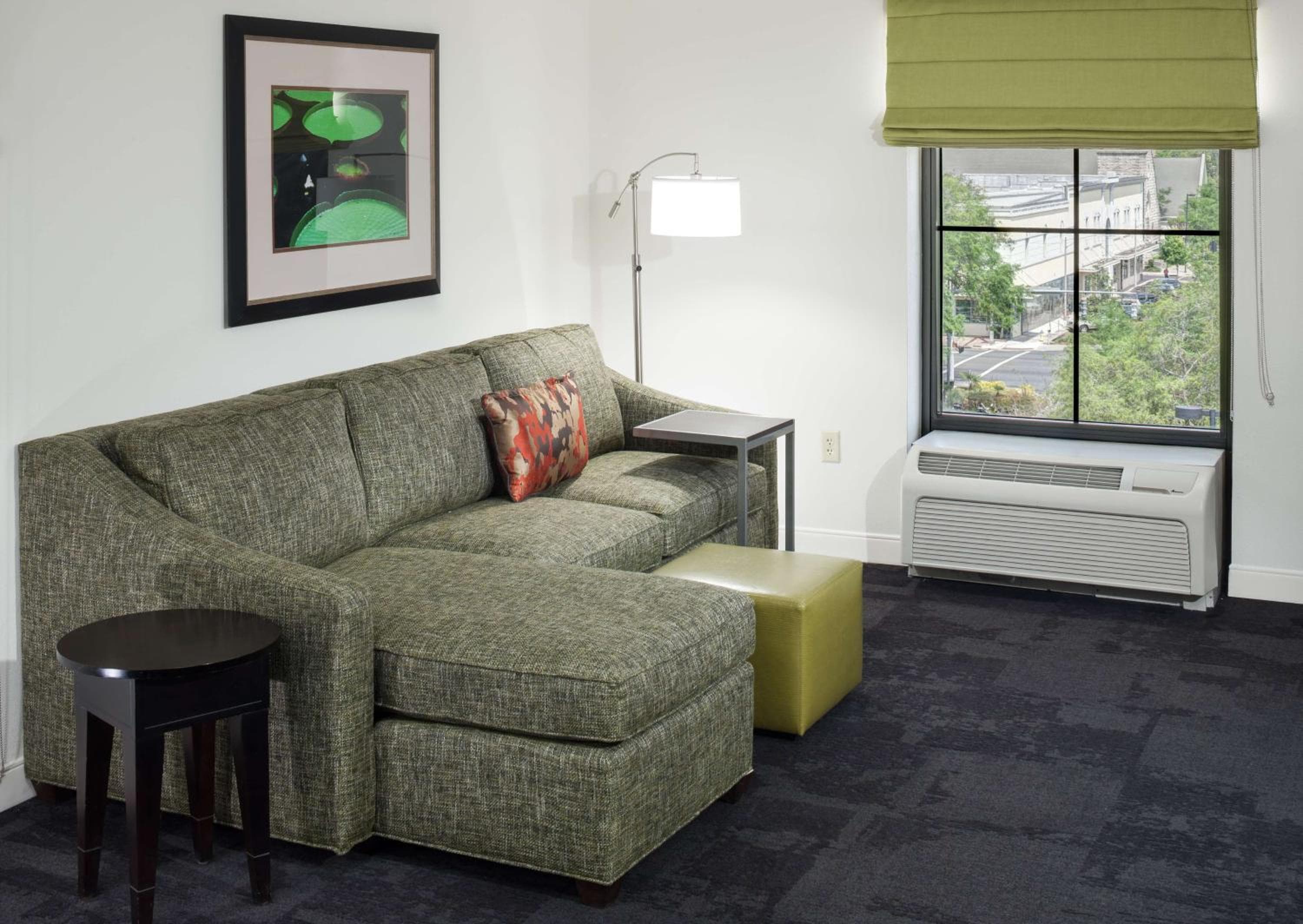 Hampton Inn & Suites Gainesville Downtown