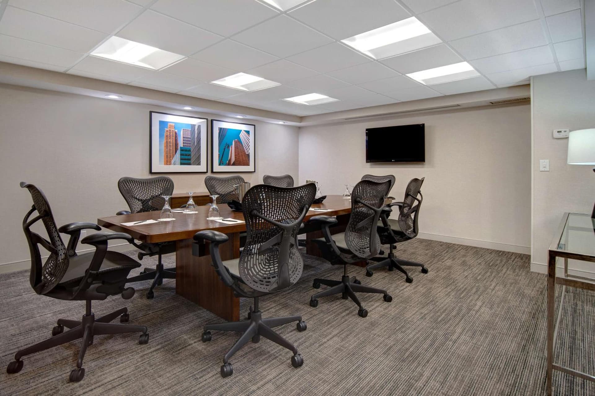 Embassy Suites by Hilton Detroit Metro Airport
