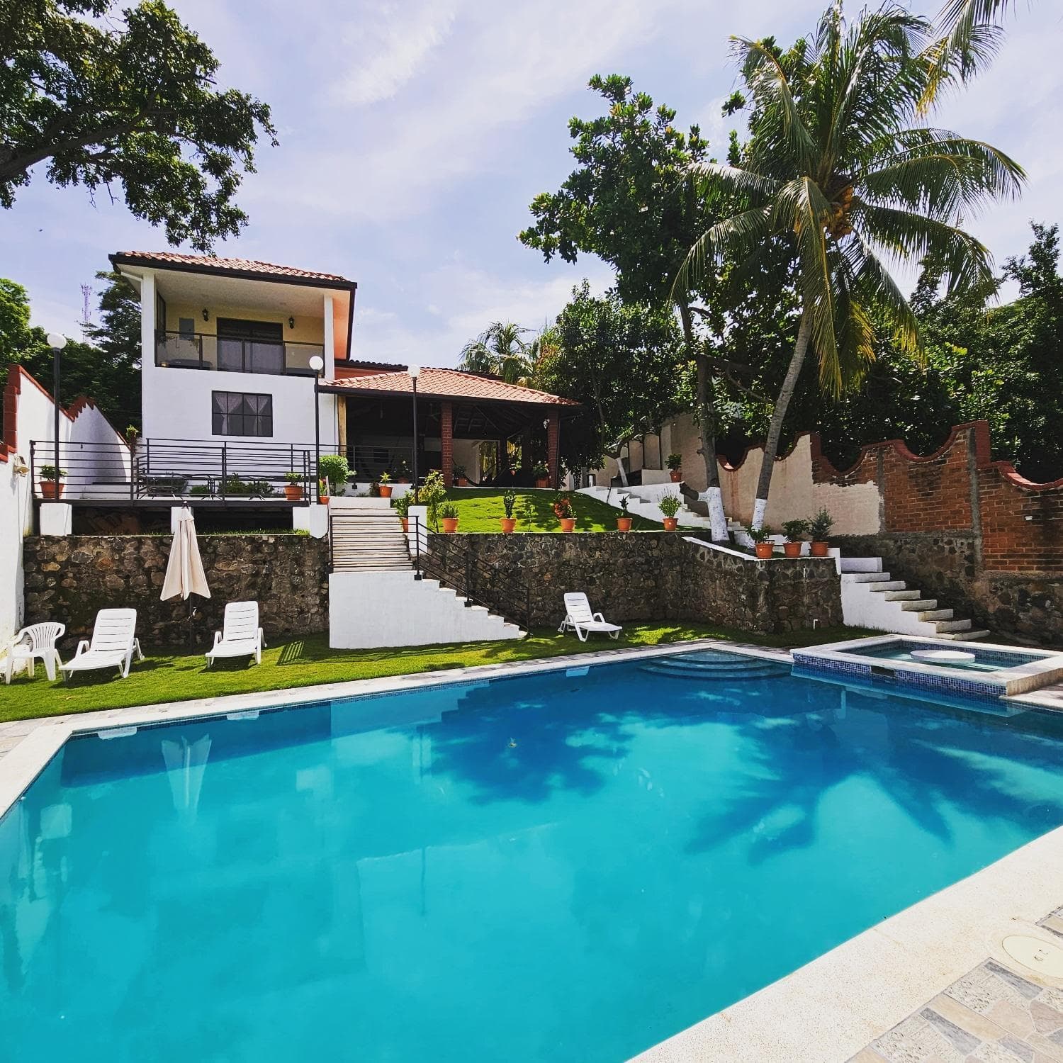 Habitaciones Casa Cuscatlan