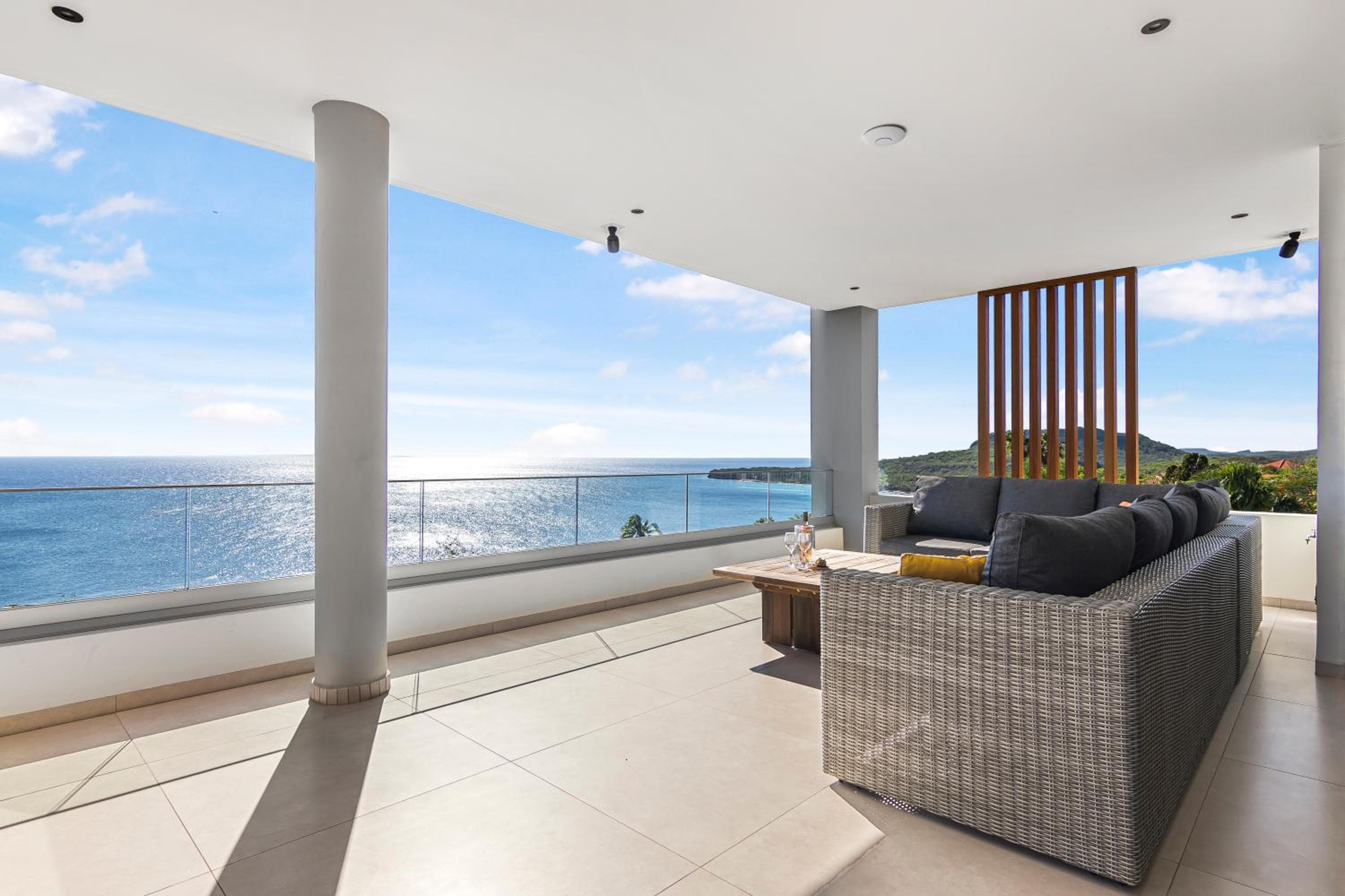 Luxury 12-Guest Villa in Gated Community with Pool, Ocean View & Private Beach Access