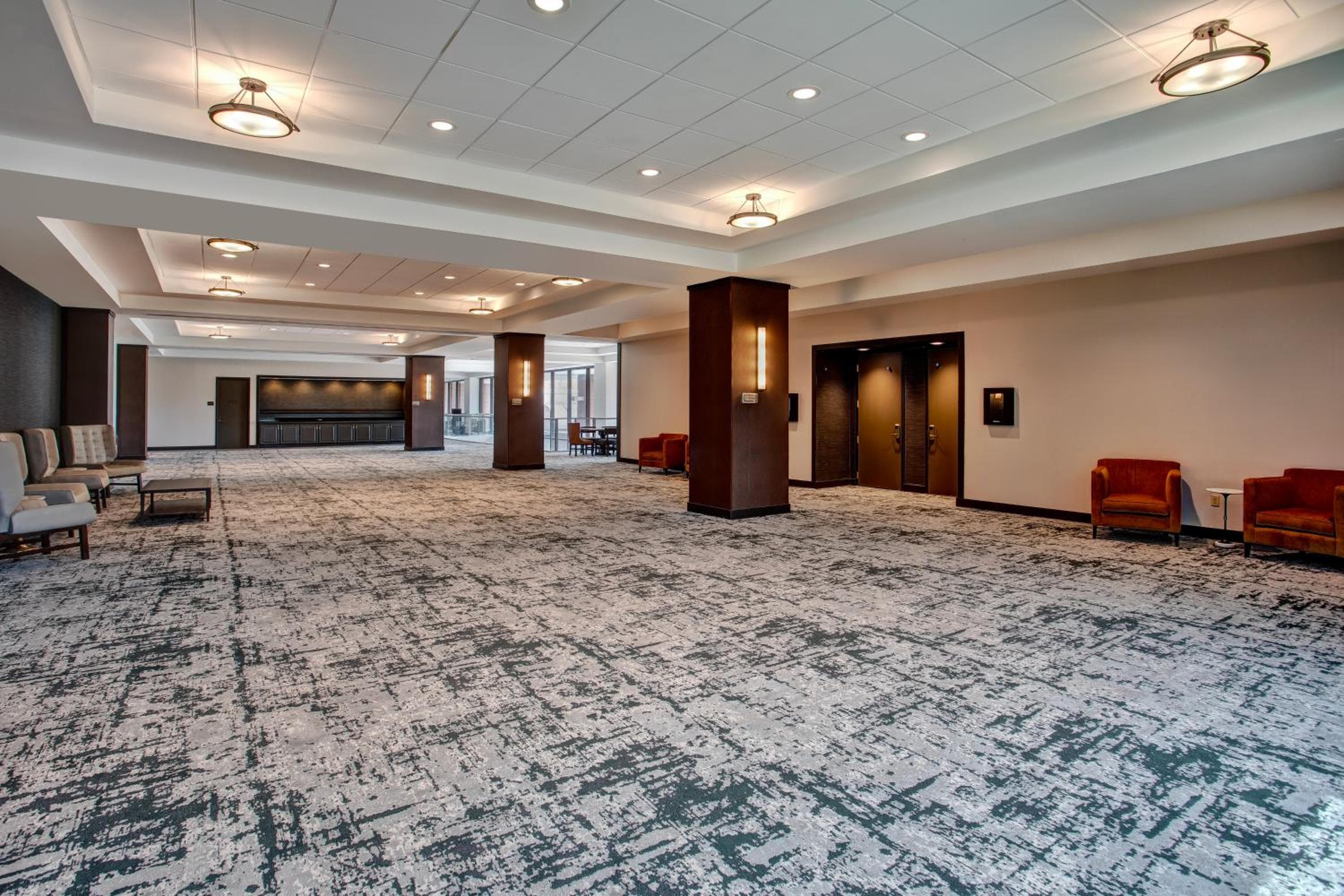DoubleTree by Hilton Lansing