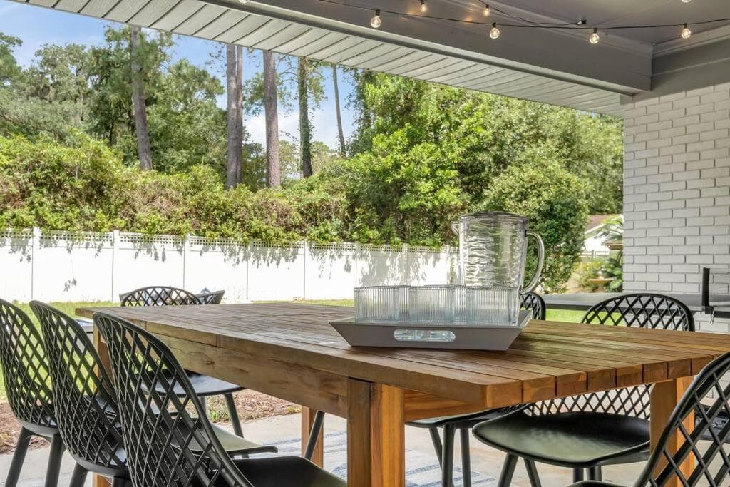 Cozy - Organic Modern - Bungalow - FSU
