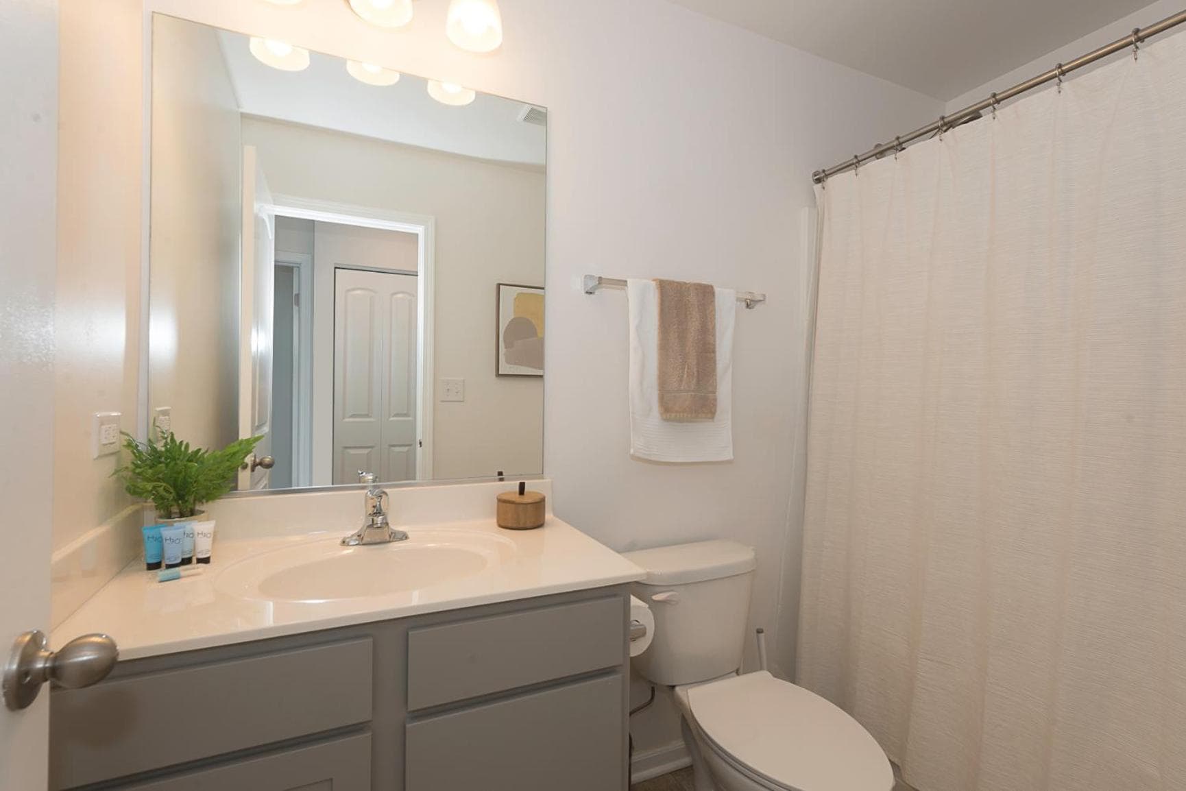 Urban Oasis in Chicago’s Best Suburb