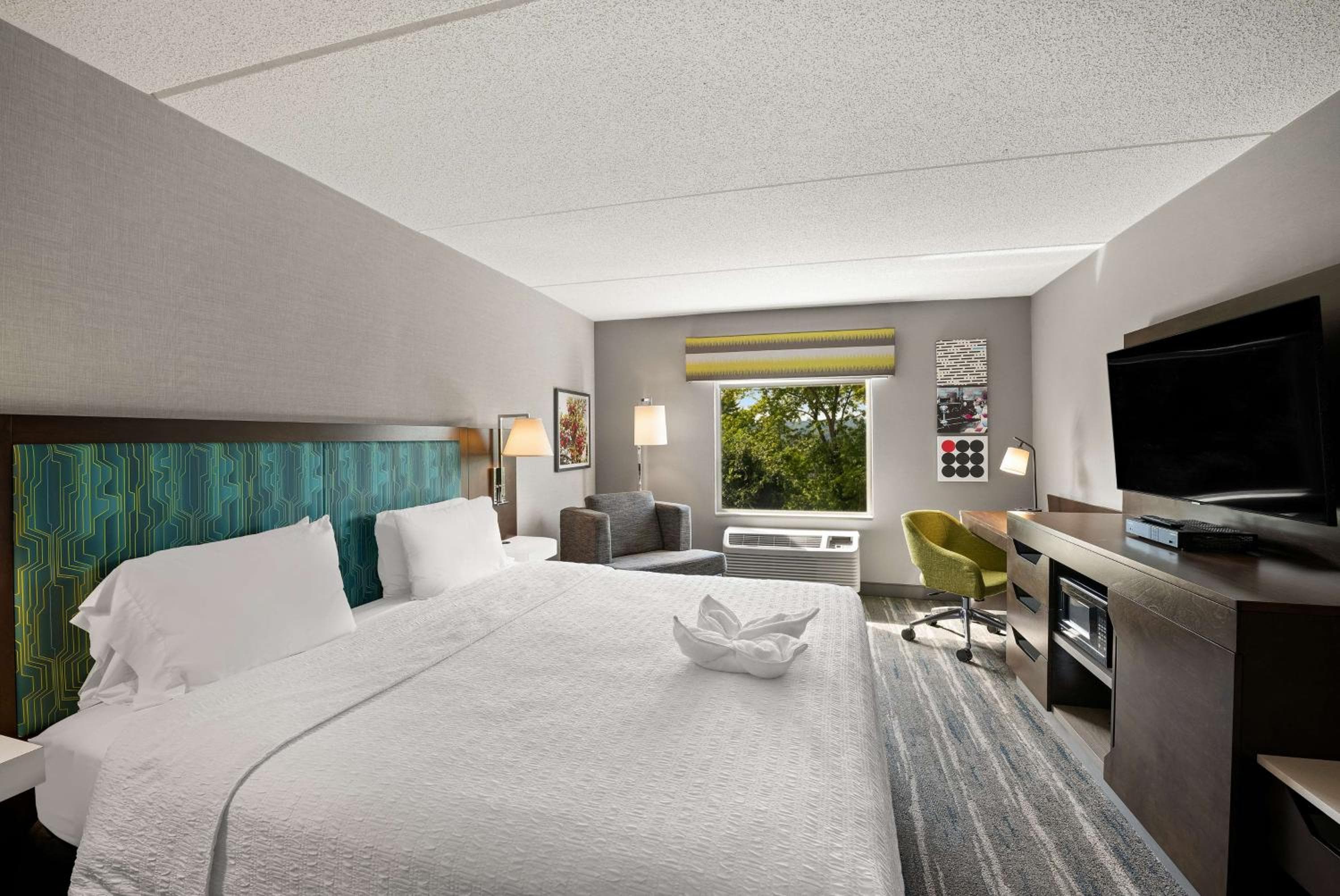 Hampton Inn & Suites Poughkeepsie