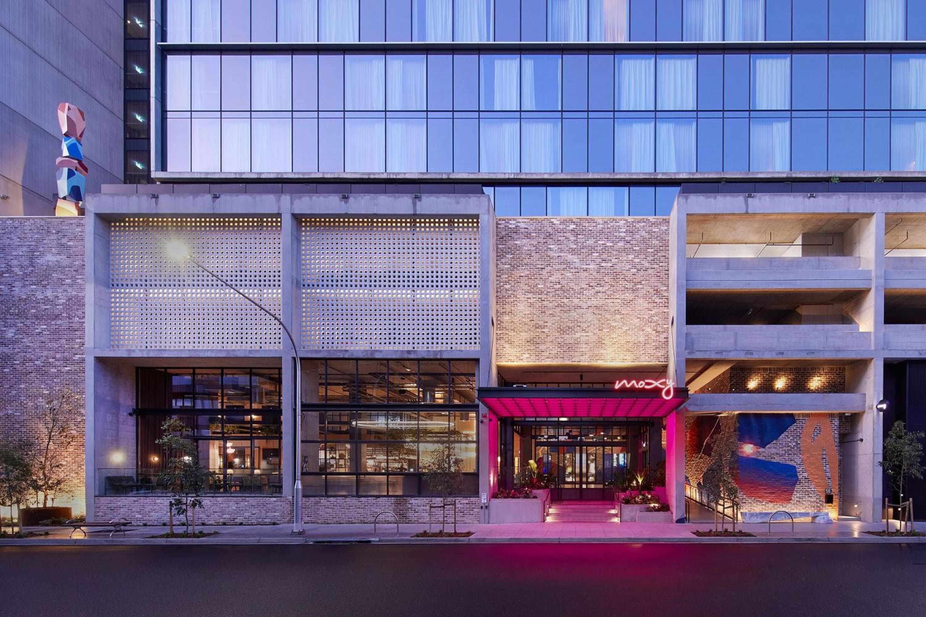 Moxy Sydney Airport